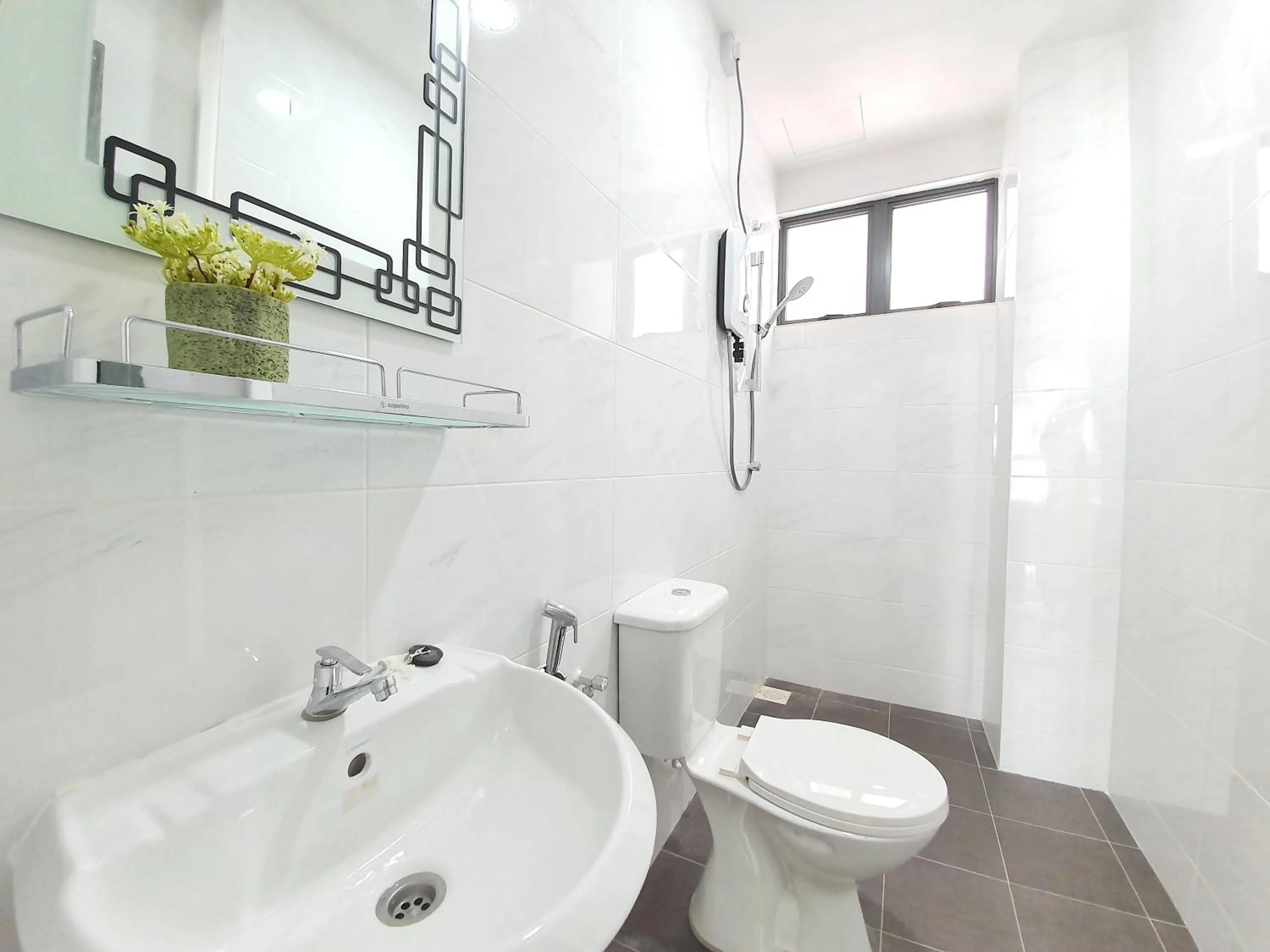 Bathroom in Ipoh Meru Casa Kayangan by BeeStay