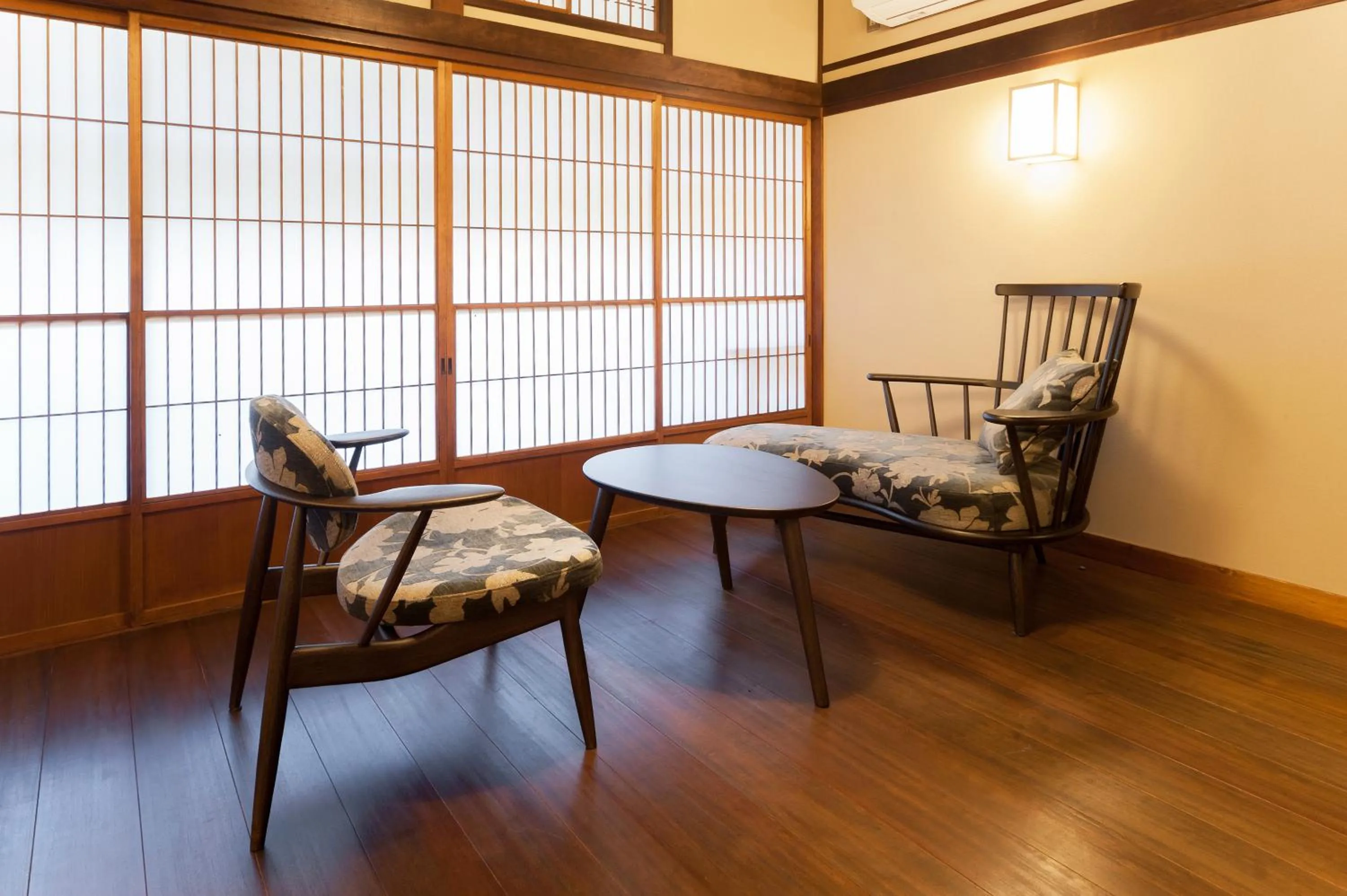 Decorative detail in KANSUIRO ANNEX