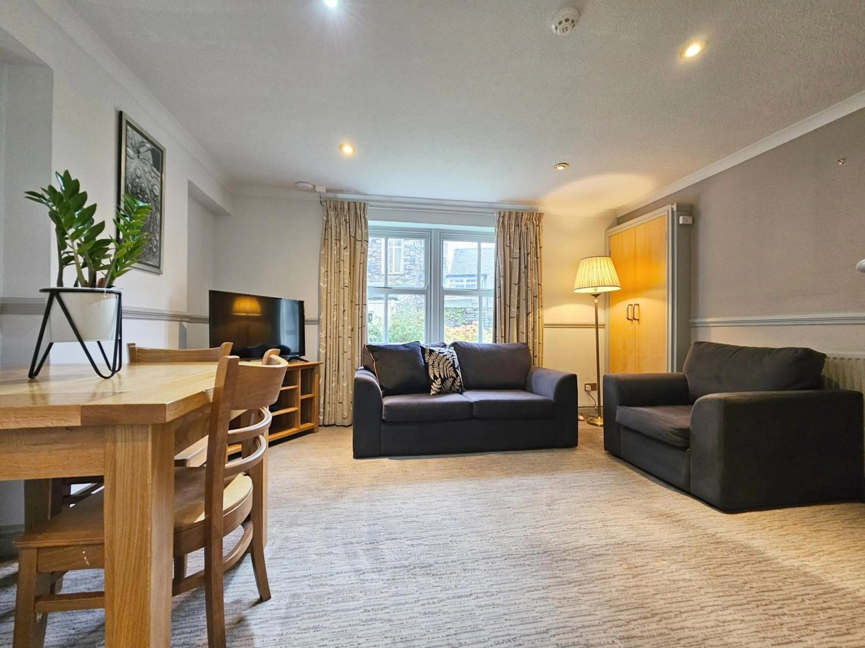 Living room in Derwent Manor Apartments