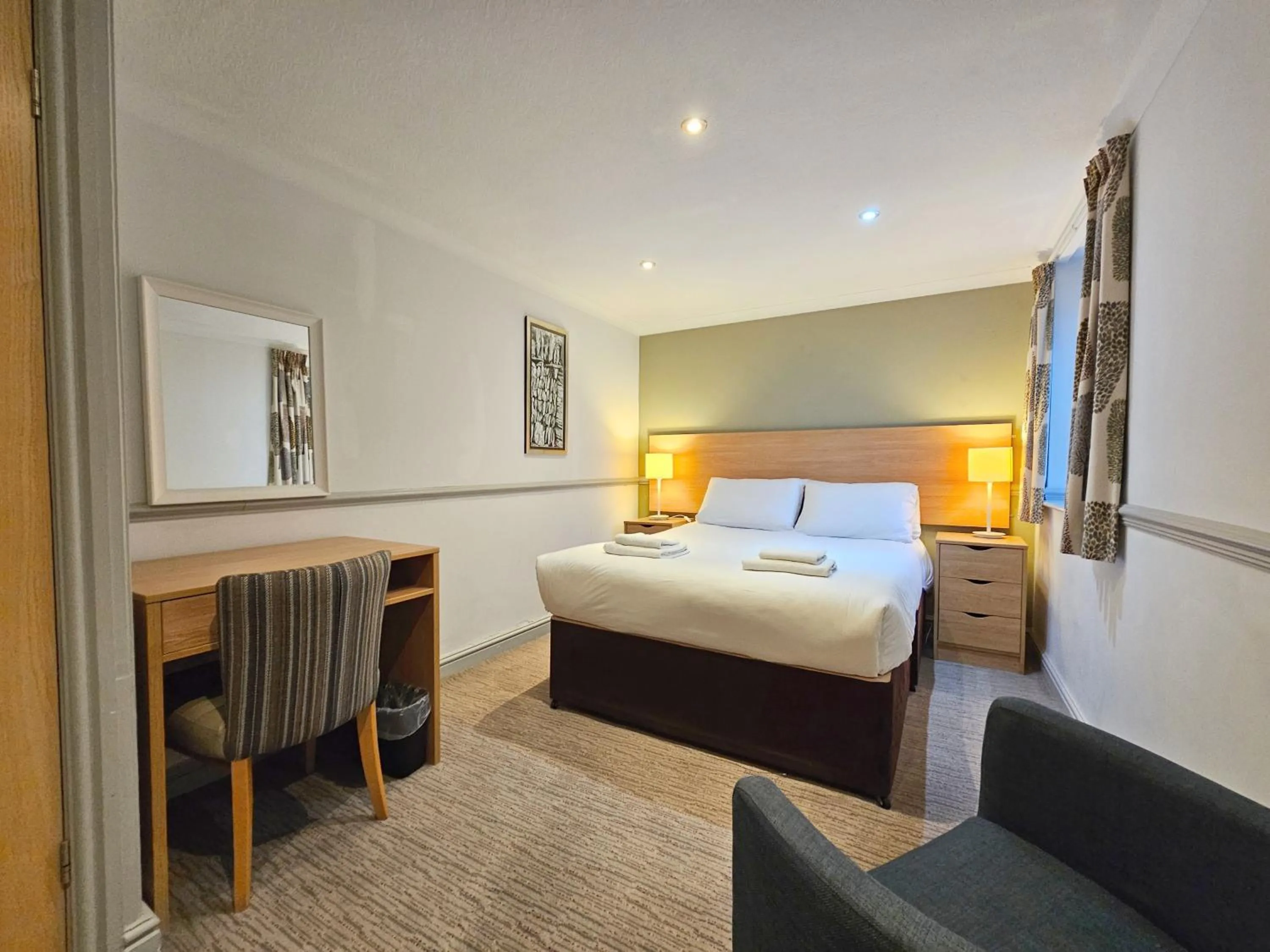 Bed in Derwent Manor Apartments
