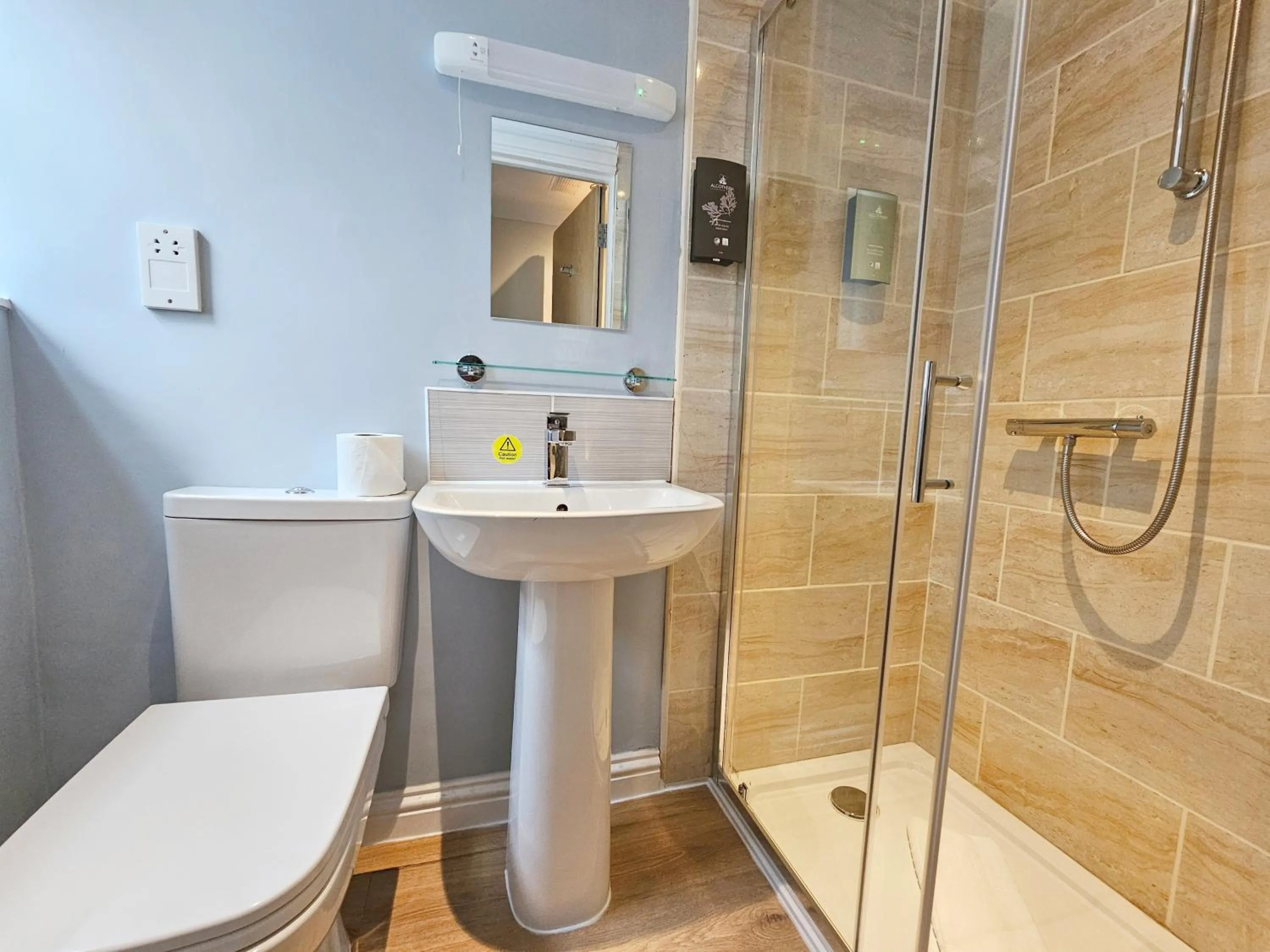 Shower in Derwent Manor Apartments