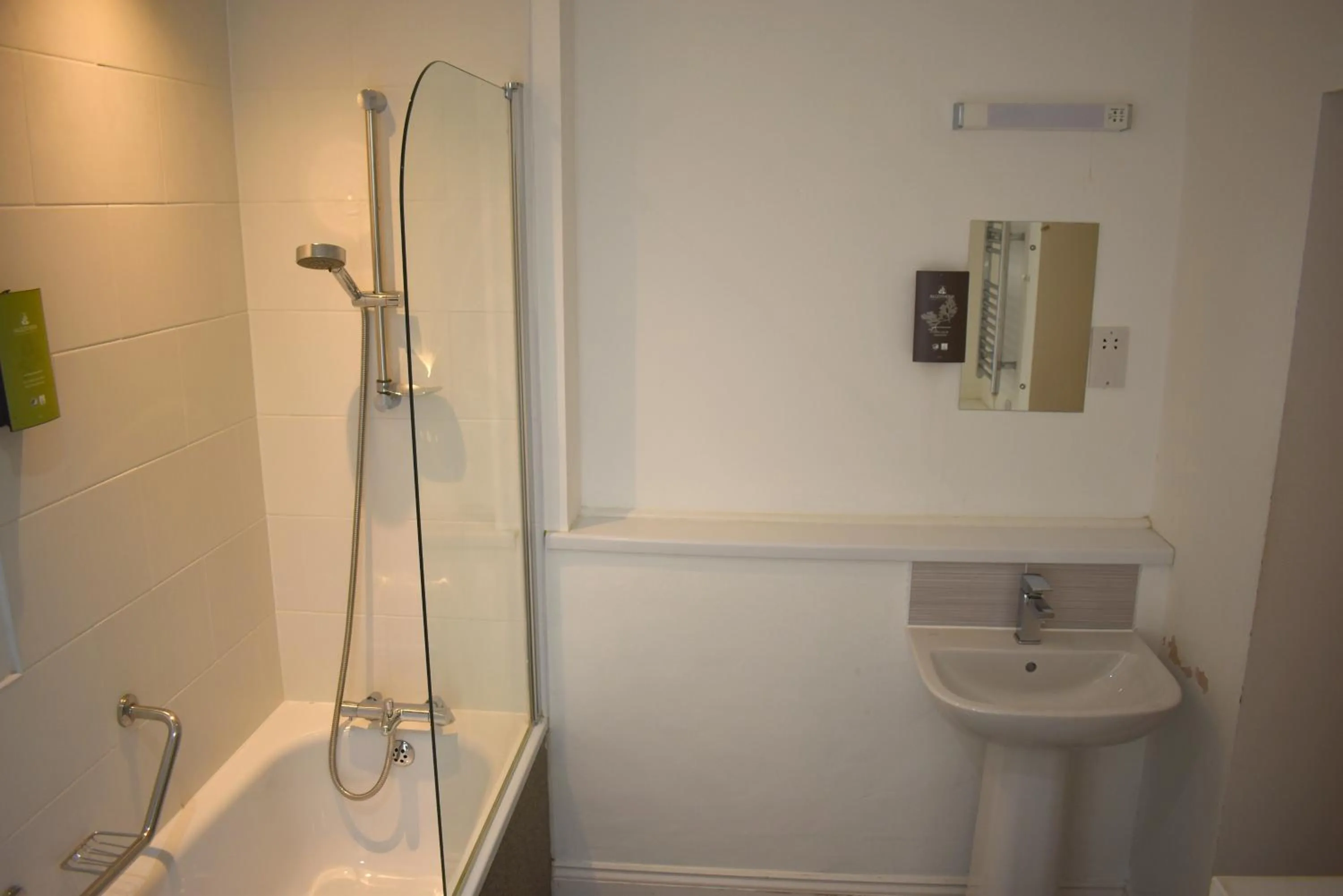Shower in Derwent Manor Apartments
