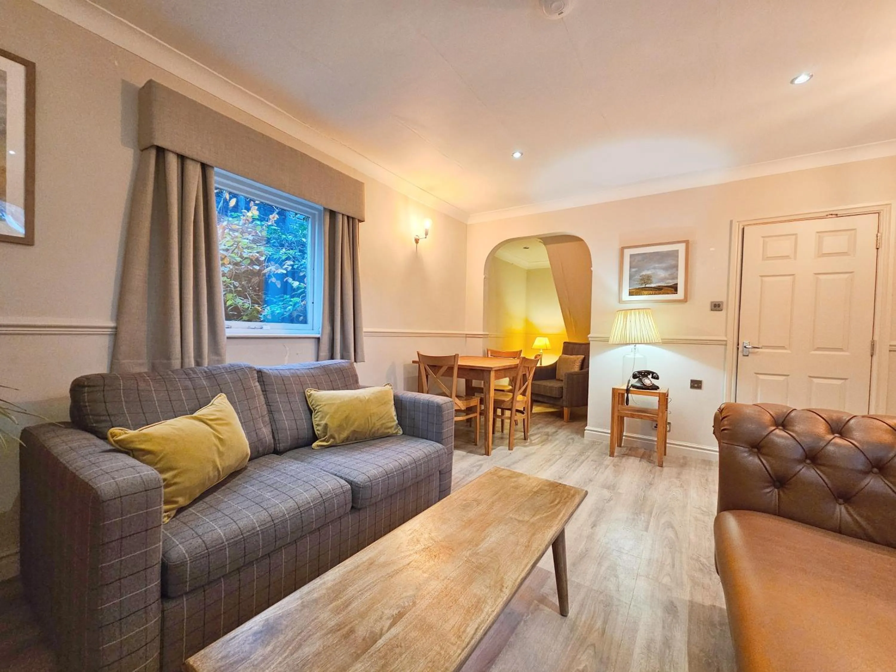 Living room in Derwent Manor Apartments