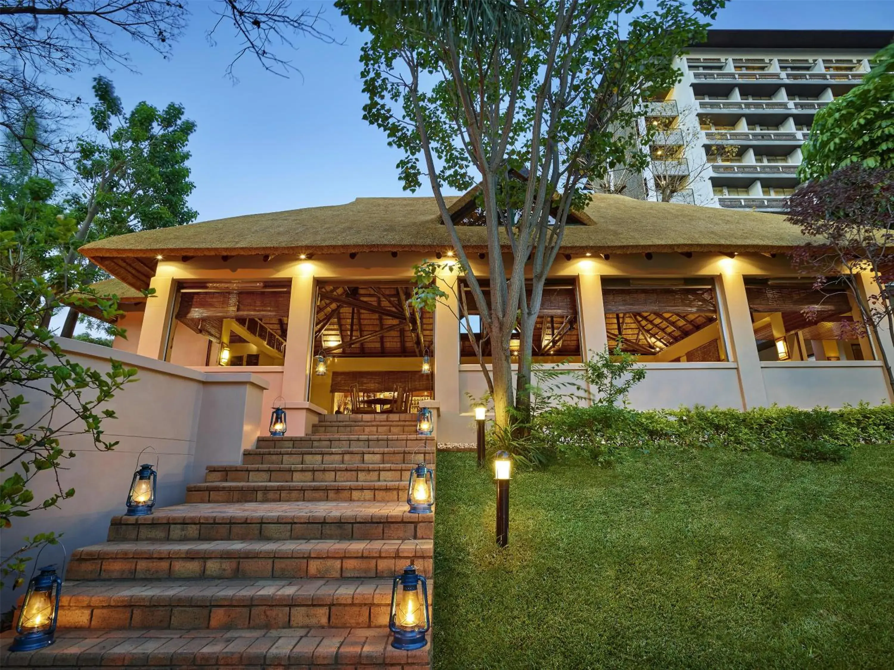 Restaurant/places to eat in The Pamodzi Hotel Restaurant/places to eat in The Pamodzi Hotel