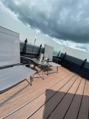 Balcony/Terrace in Romneys Apartments & Suites