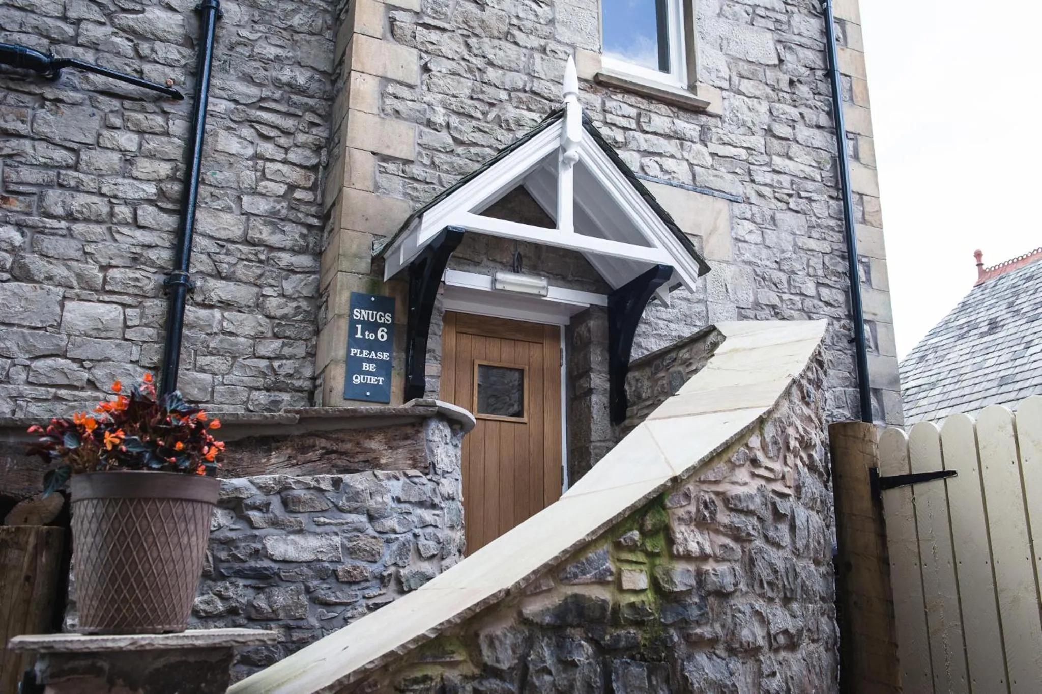 Facade/entrance in Romneys Apartments & Suites