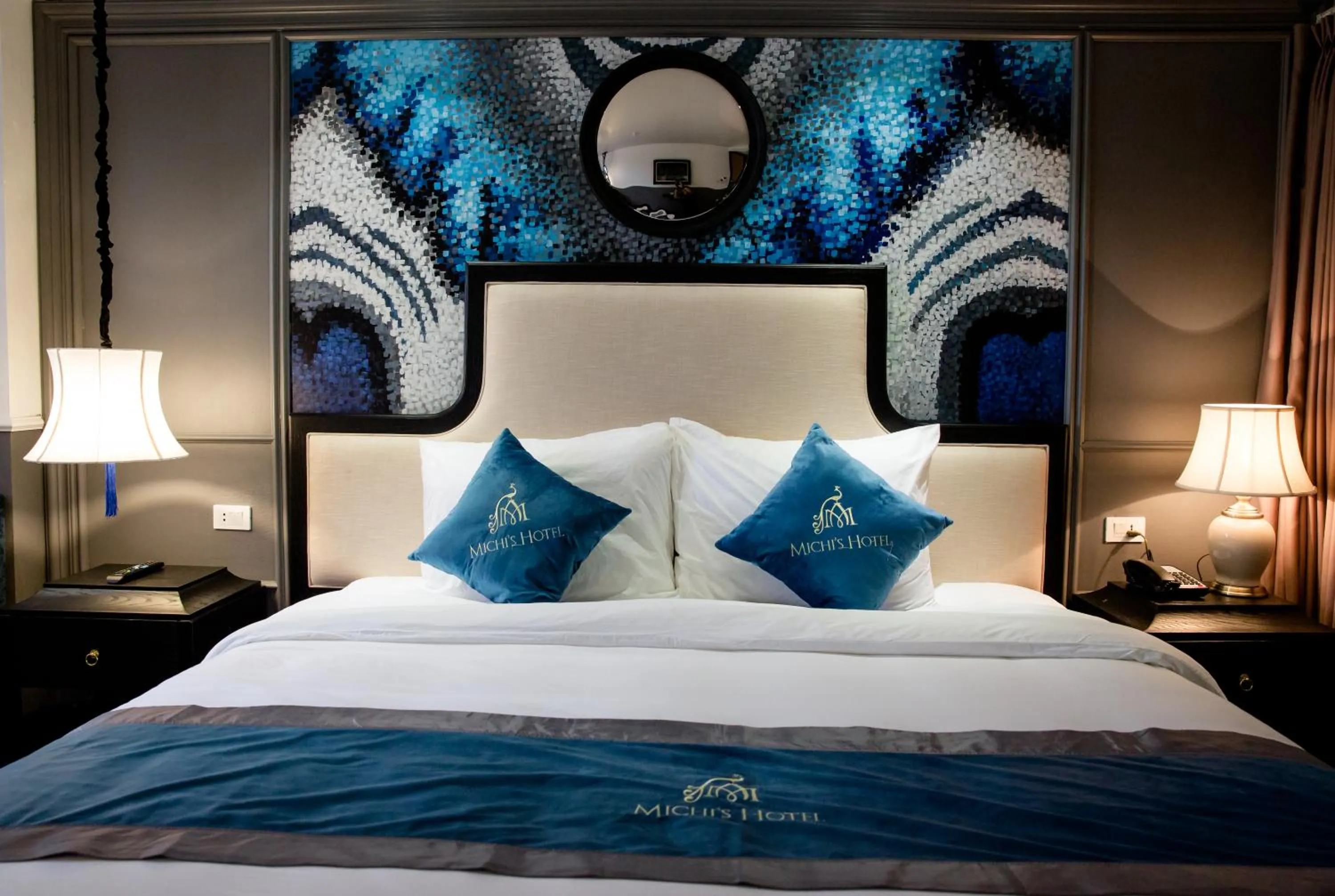 Bed in Michi's hotel laocai