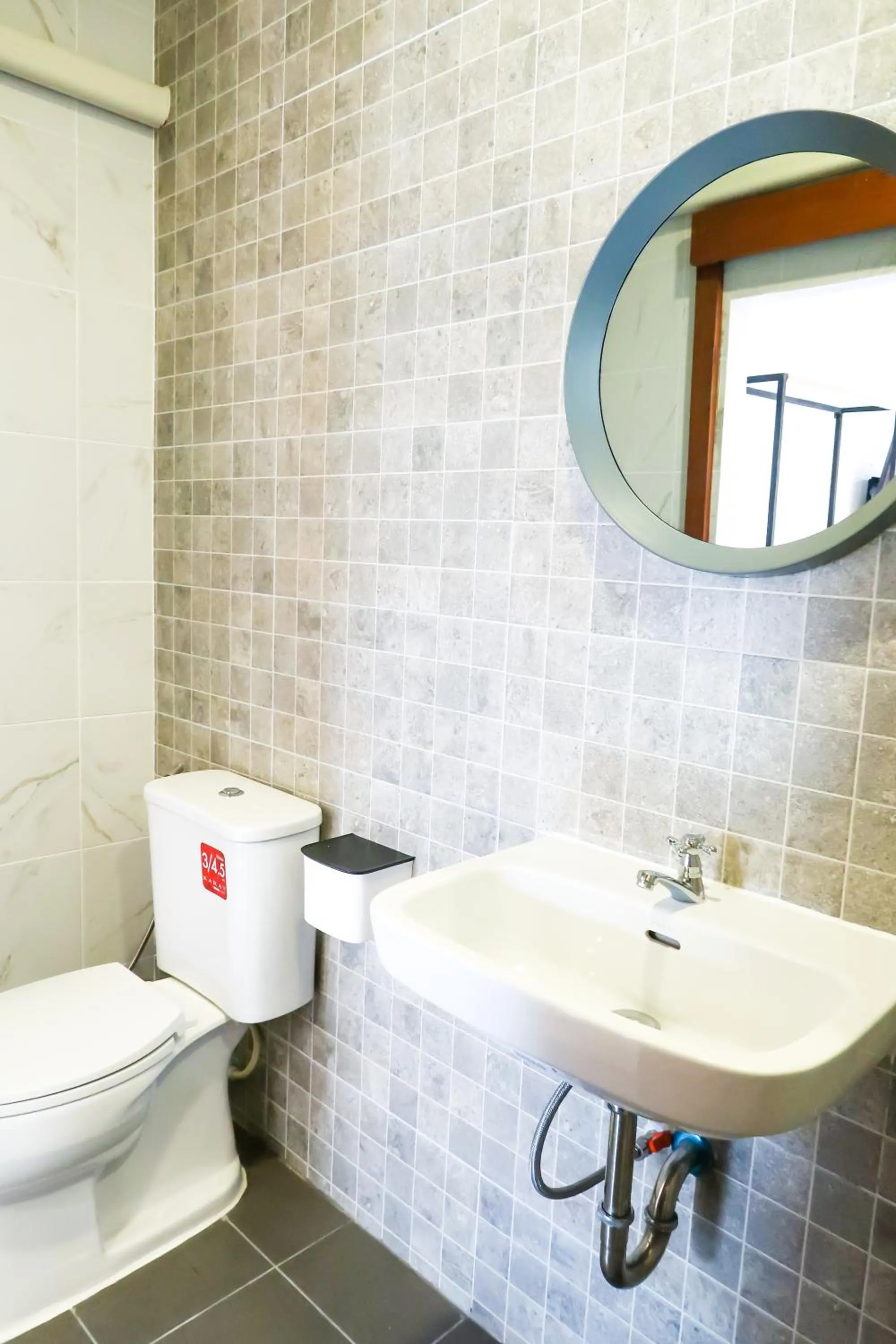 Toilet in Home de Bear