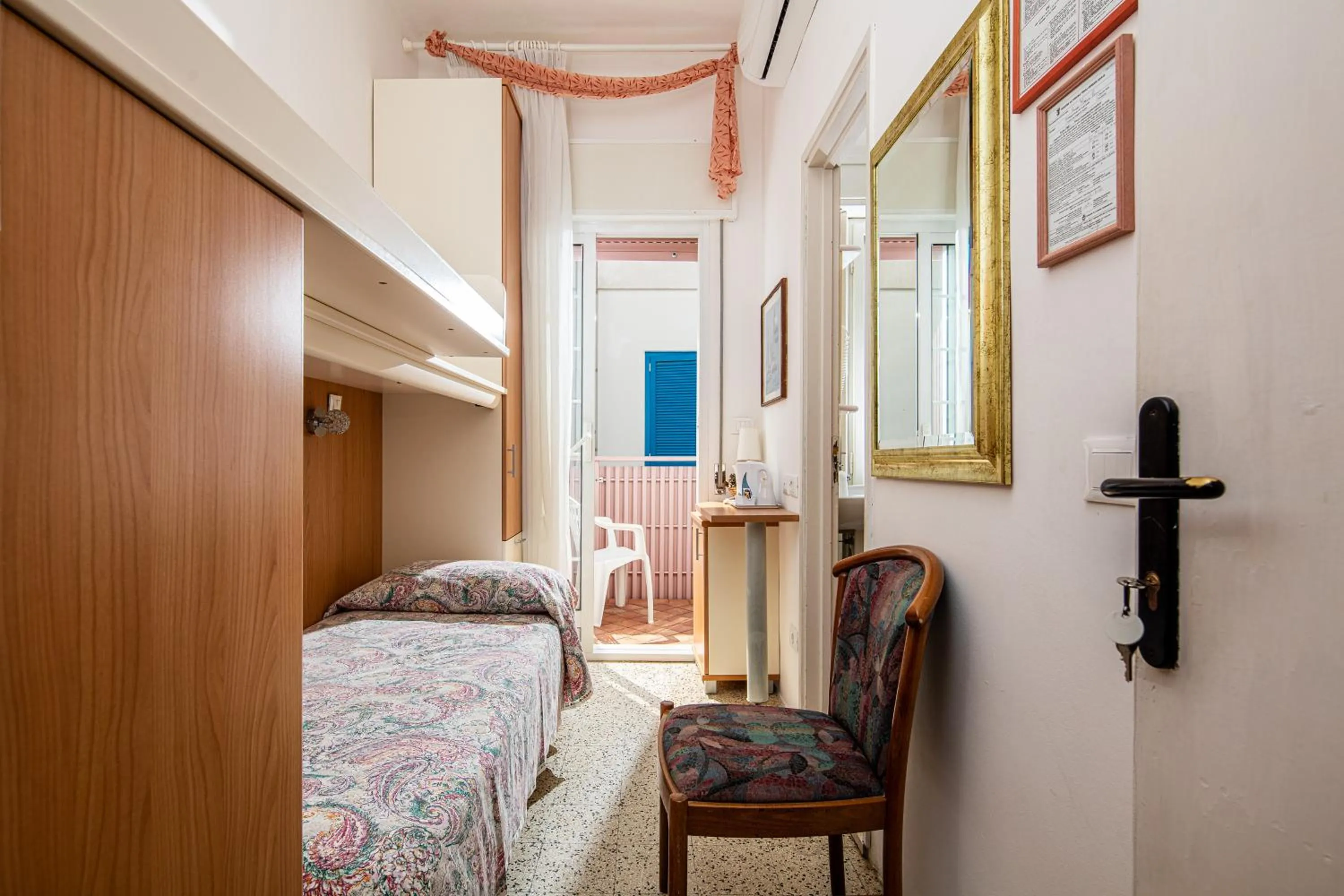 Photo of the whole room, Bed in Hotel Marco Polo