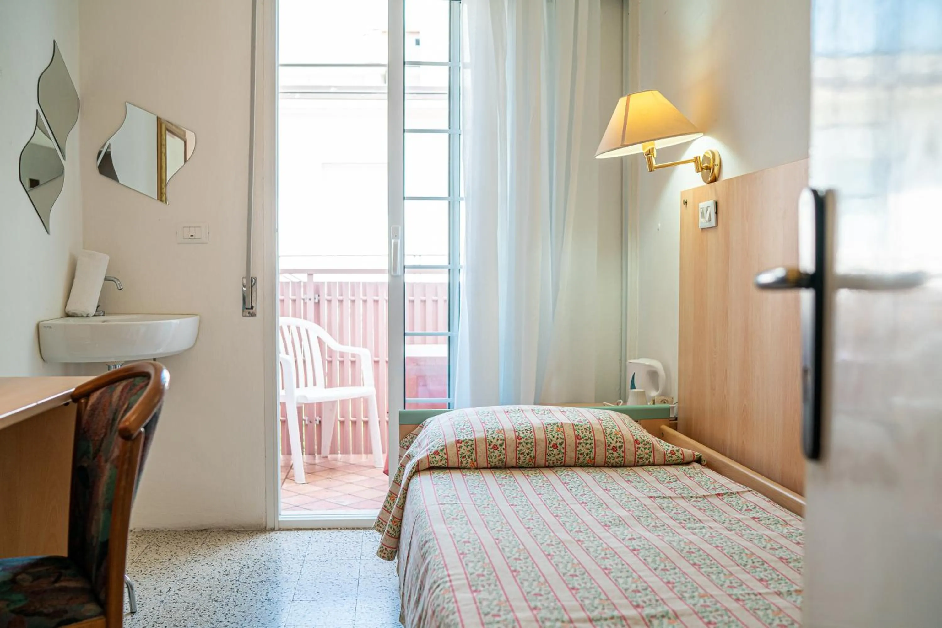 Bed in Hotel Marco Polo