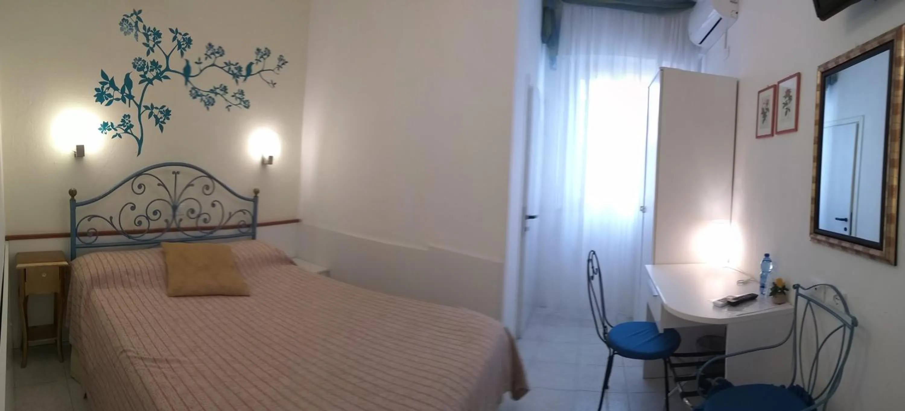 Bed in Hotel Marco Polo