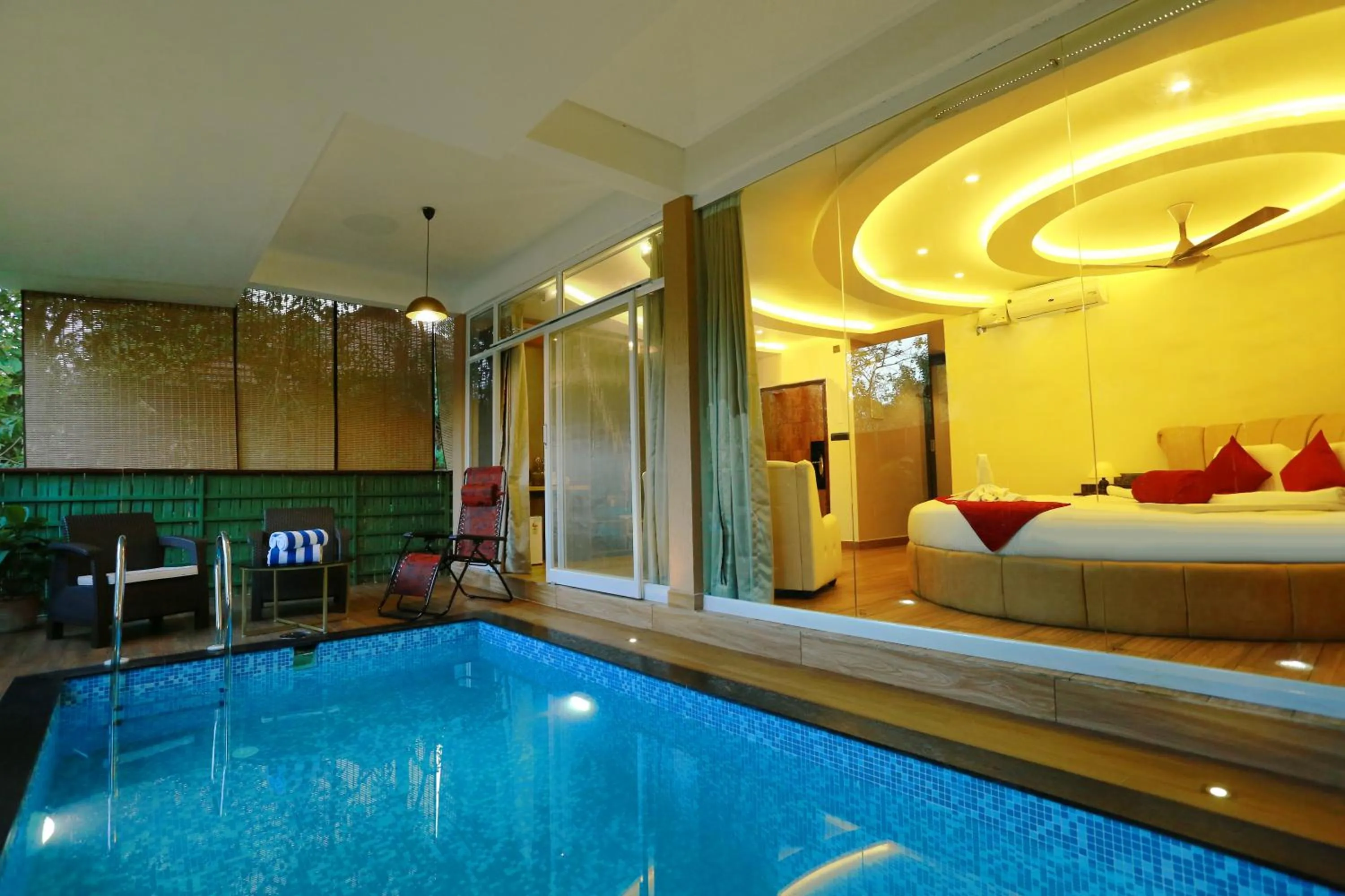 Swimming pool in Kuruva Island Resort And Spa - By KABINI BREEZE