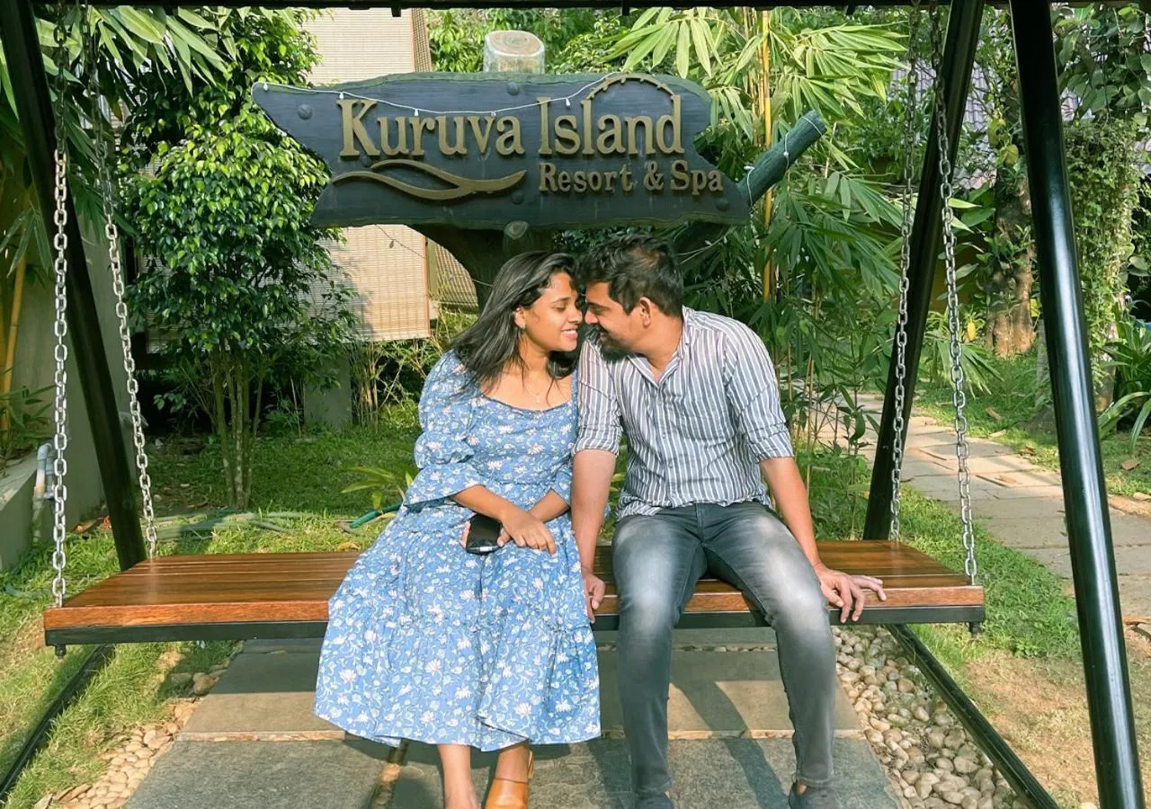 Family in Kuruva Island Resort And Spa - By KABINI BREEZE