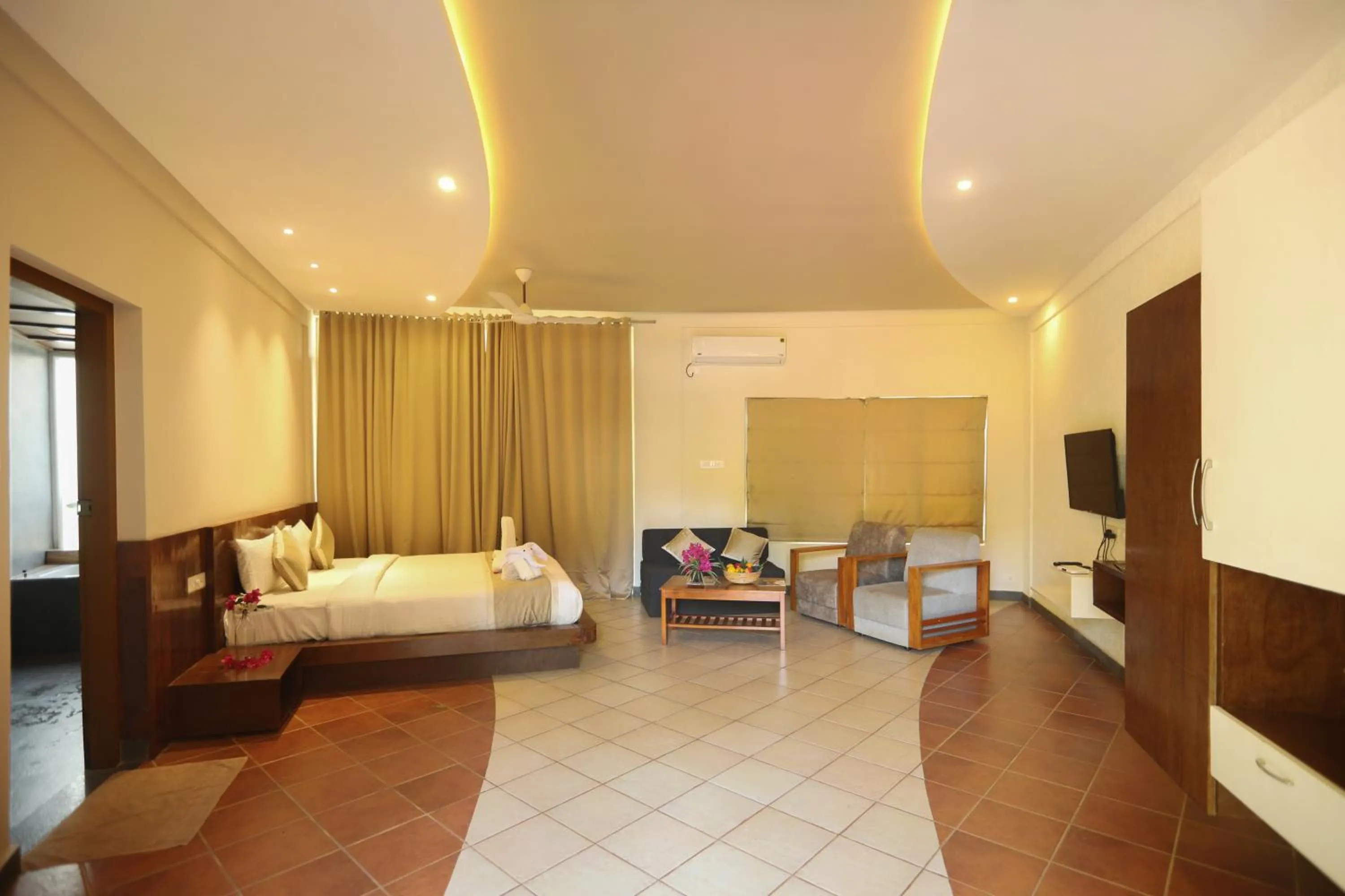 Photo of the whole room, Bed in Kuruva Island Resort And Spa - By KABINI BREEZE