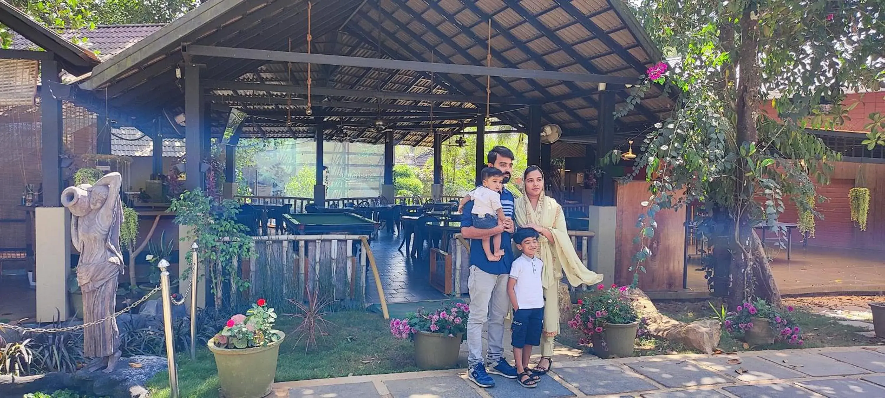 Restaurant/places to eat in Kuruva Island Resort And Spa - By KABINI BREEZE Restaurant/places to eat in Kuruva Island Resort And Spa - By KABINI BREEZE