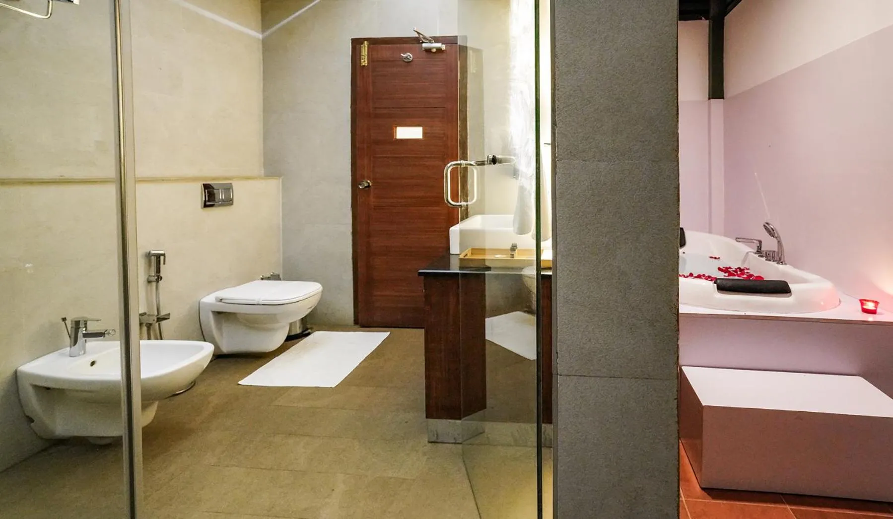 Bathroom in Kuruva Island Resort And Spa - By KABINI BREEZE