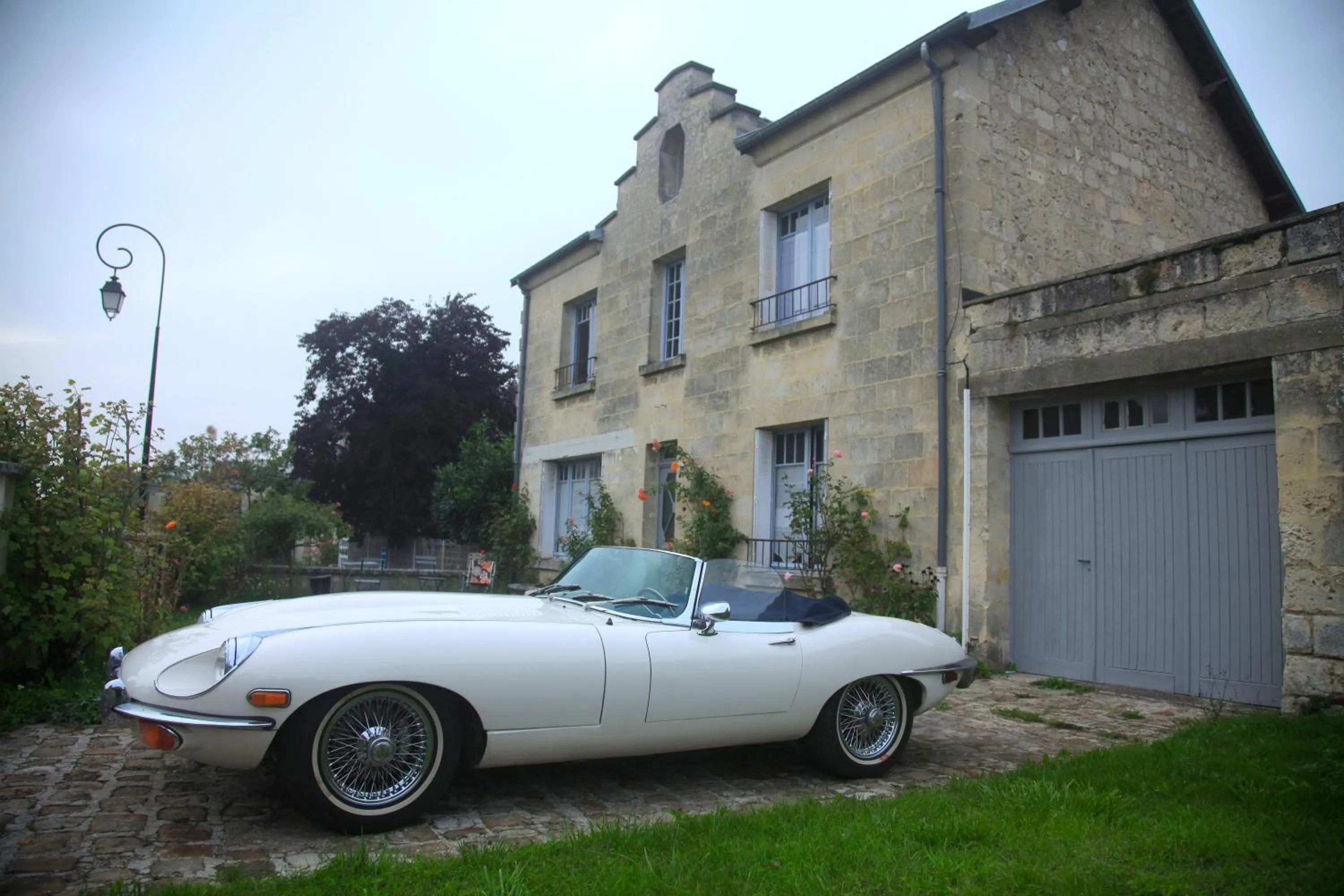 Property building in Chez Ric et Fer