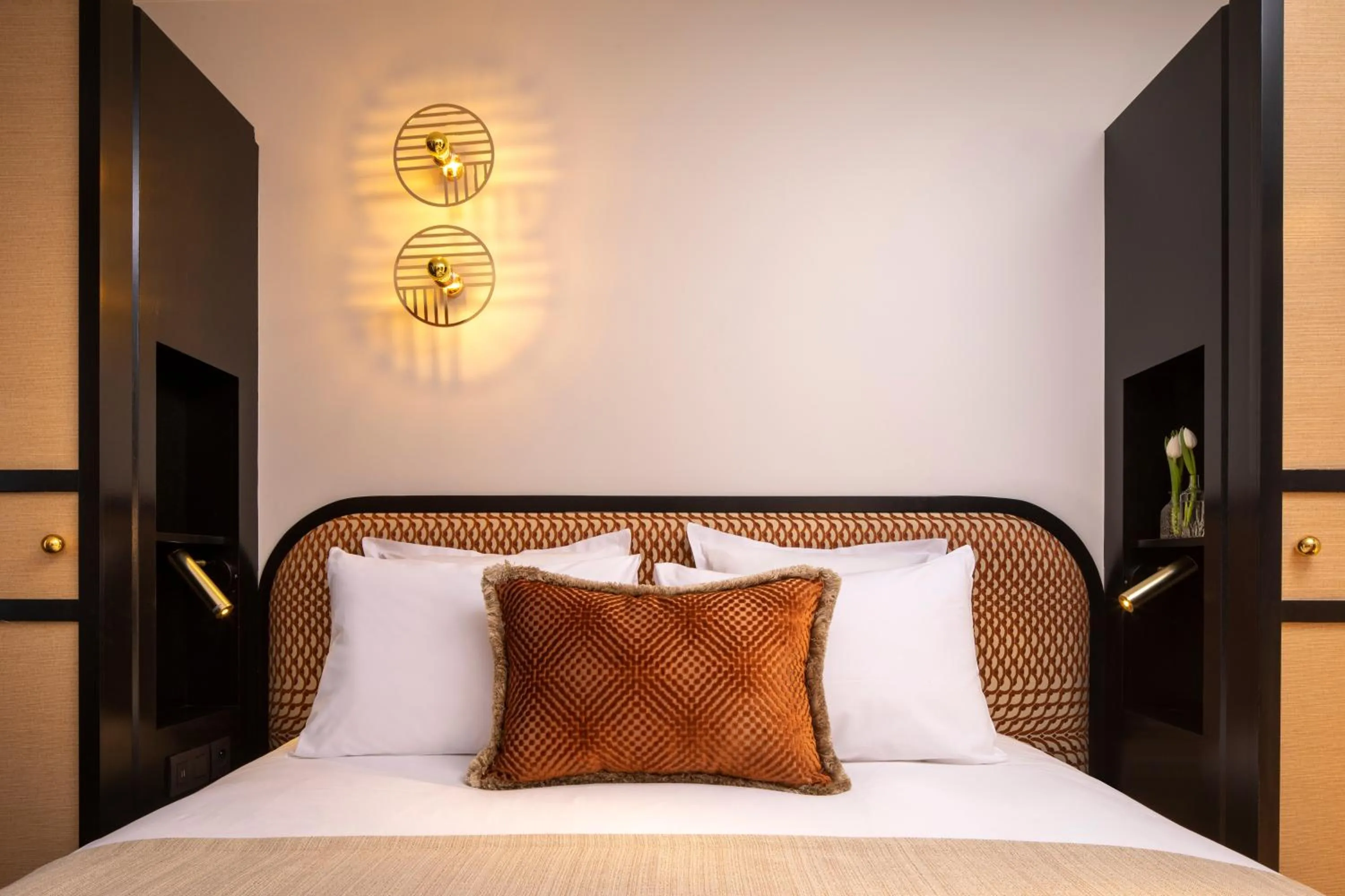 Bed in Grand Hôtel Chicago