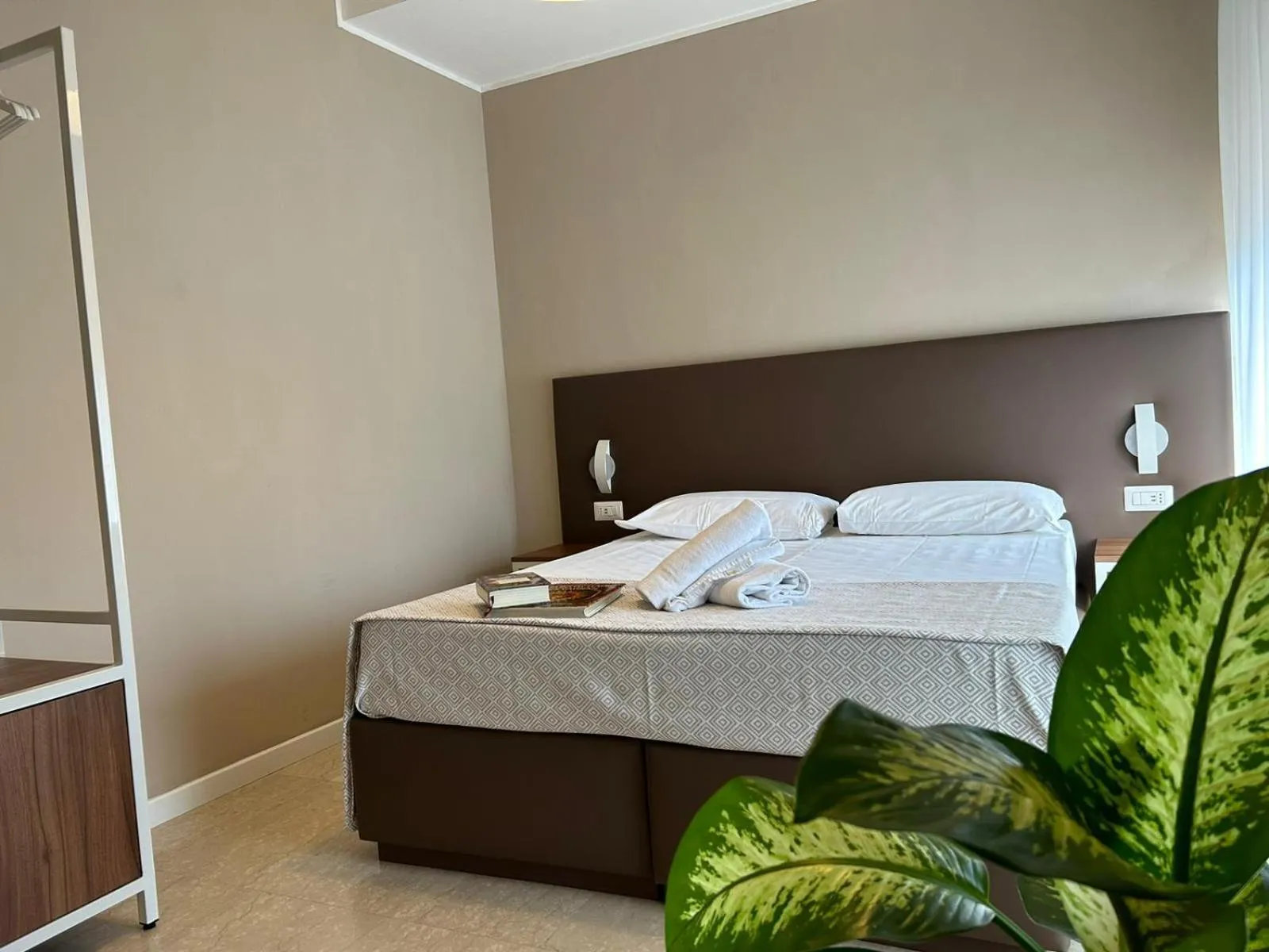 Bedroom, Bed in Villa Angeli