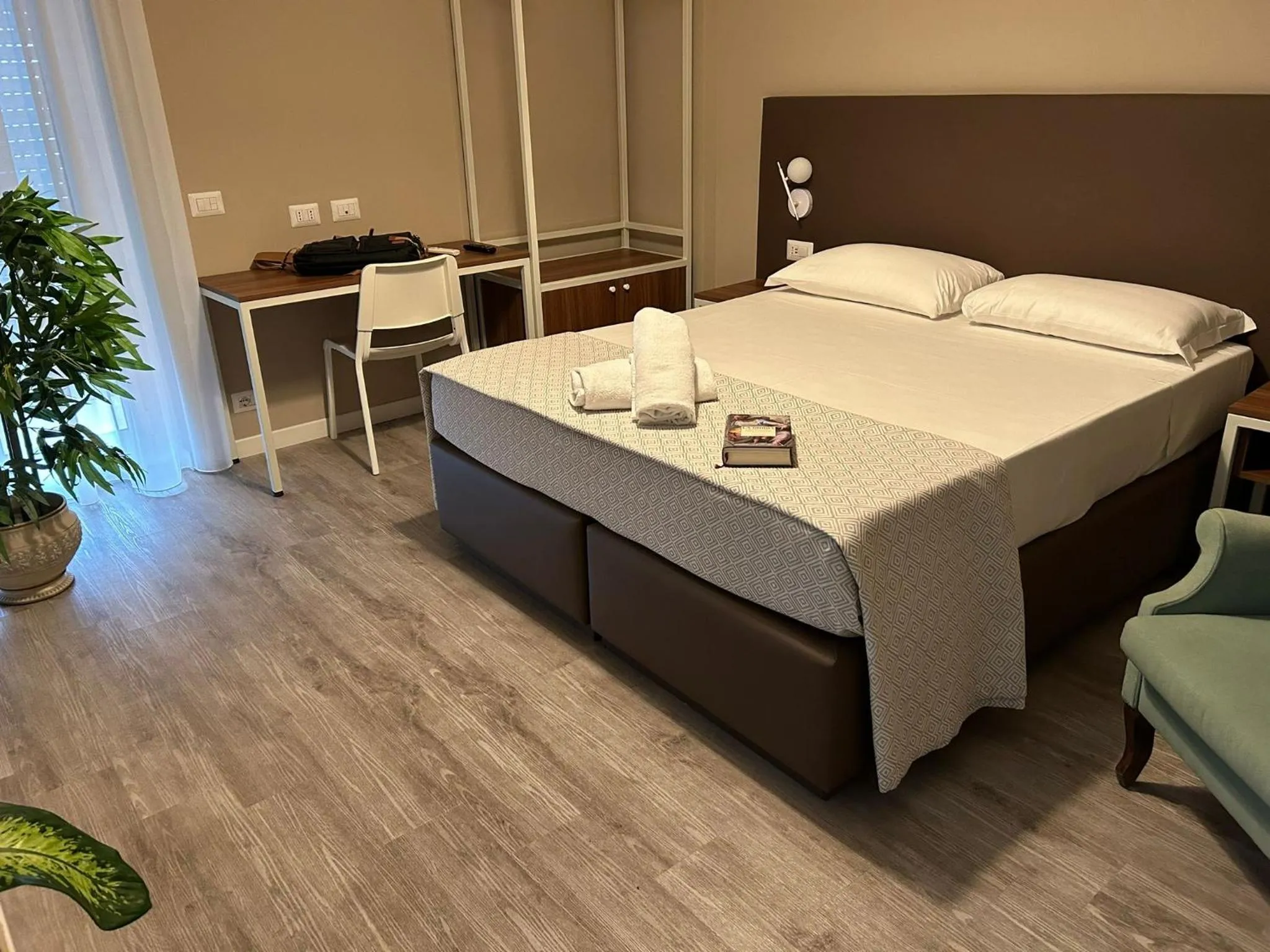 Bedroom, Bed in Villa Angeli