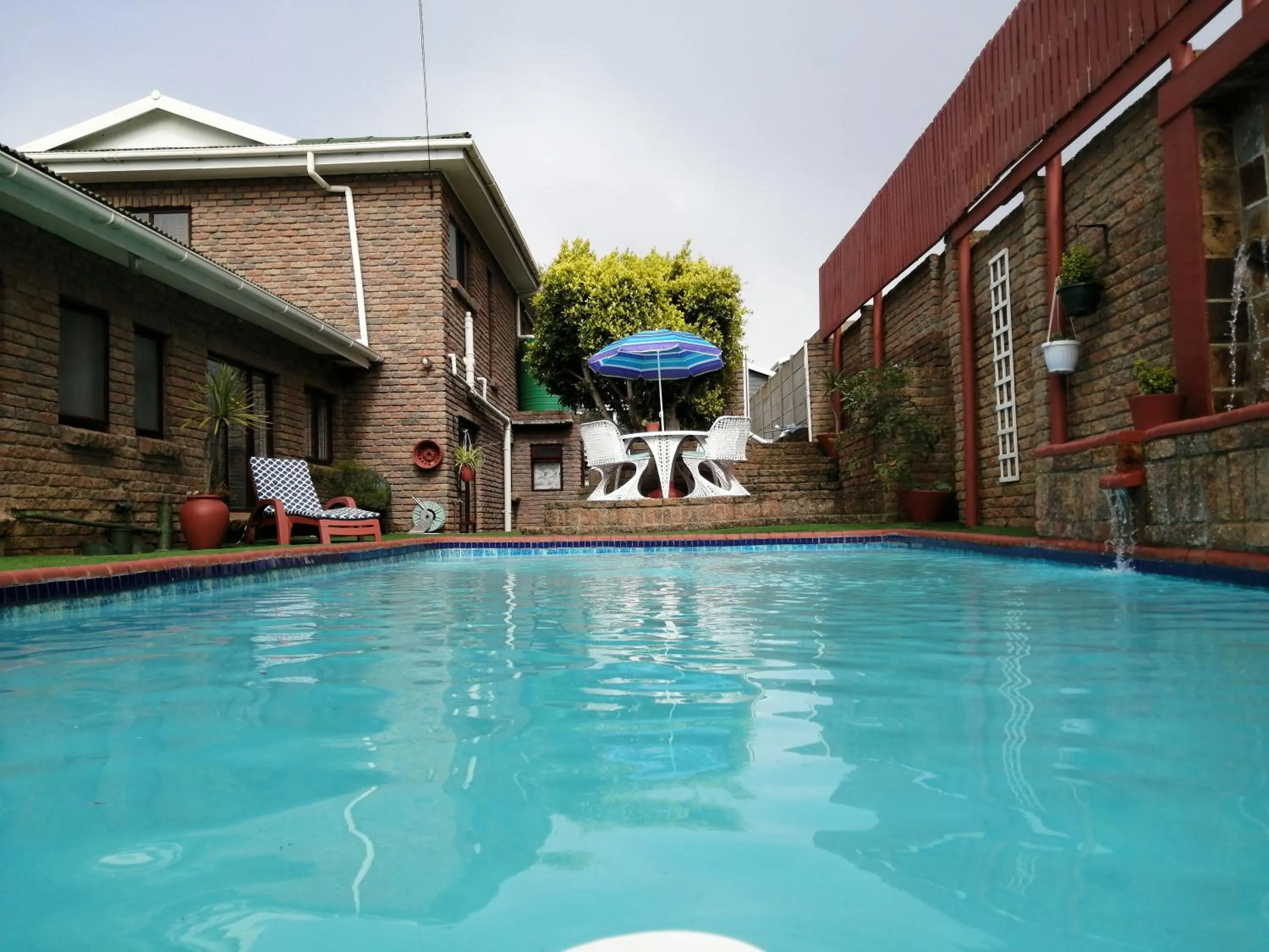 Property building in Amzee Bokmakierie Guest House