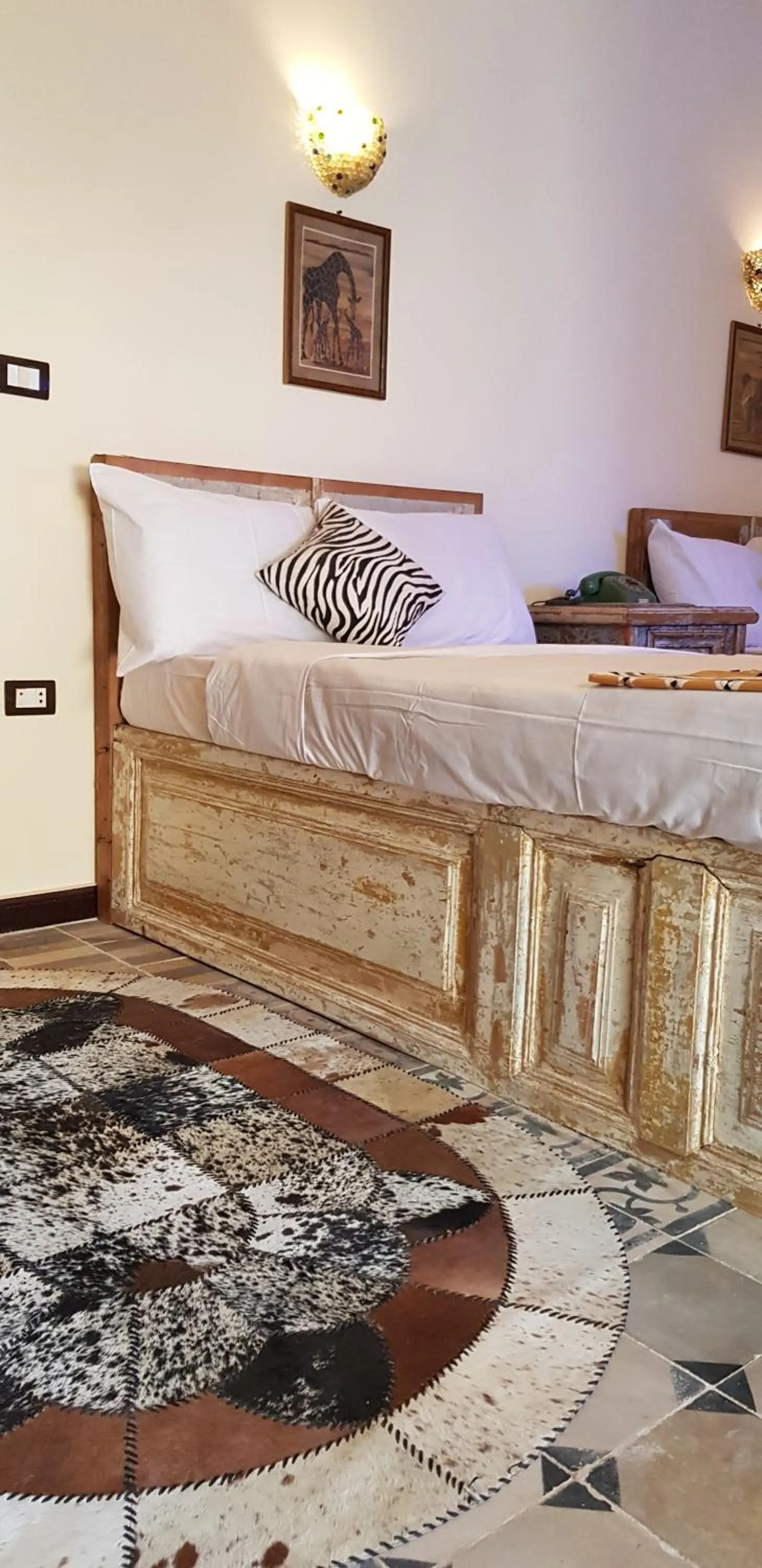 Bed in Djorff Palace