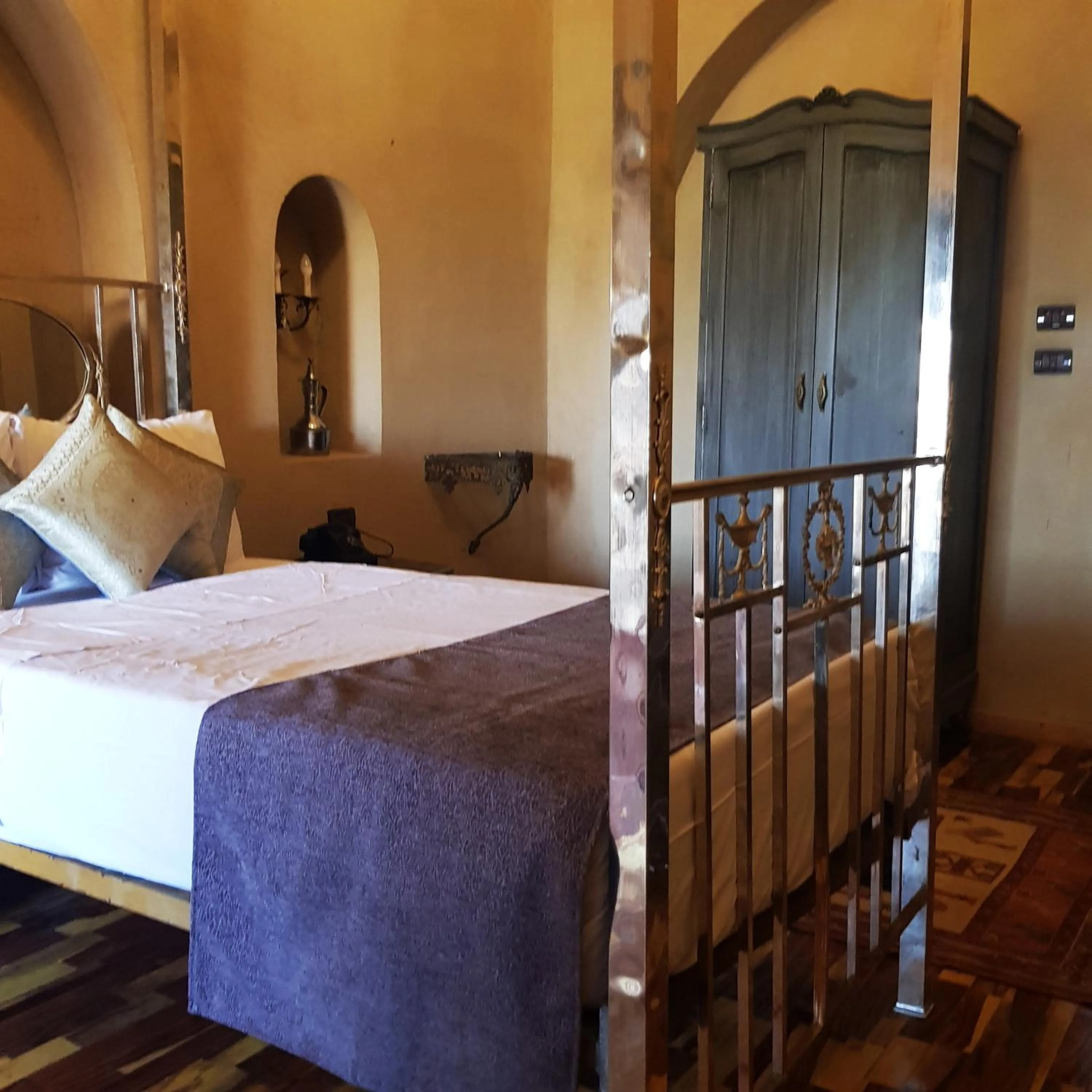 Bed in Djorff Palace