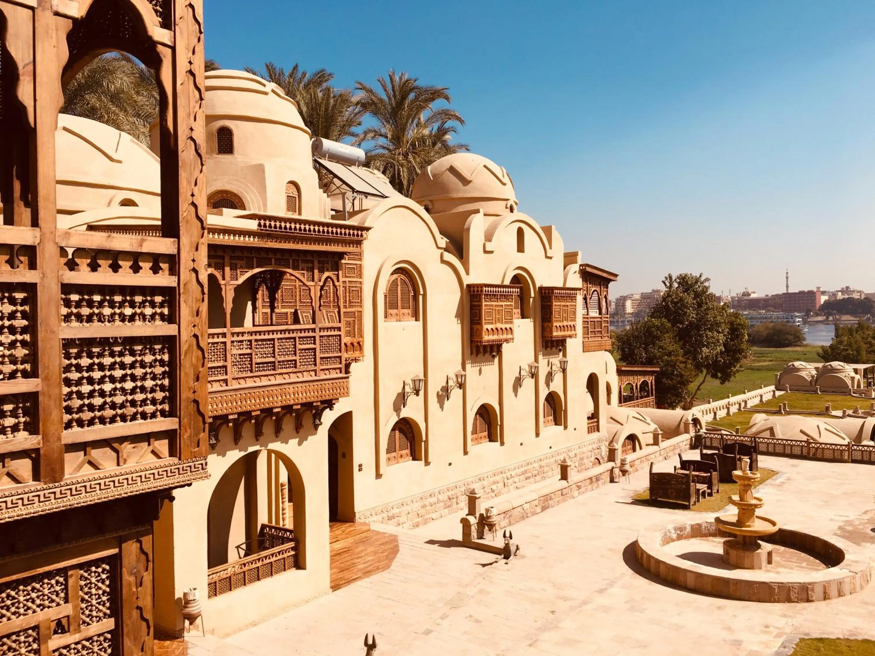 Inner courtyard view in Djorff Palace
