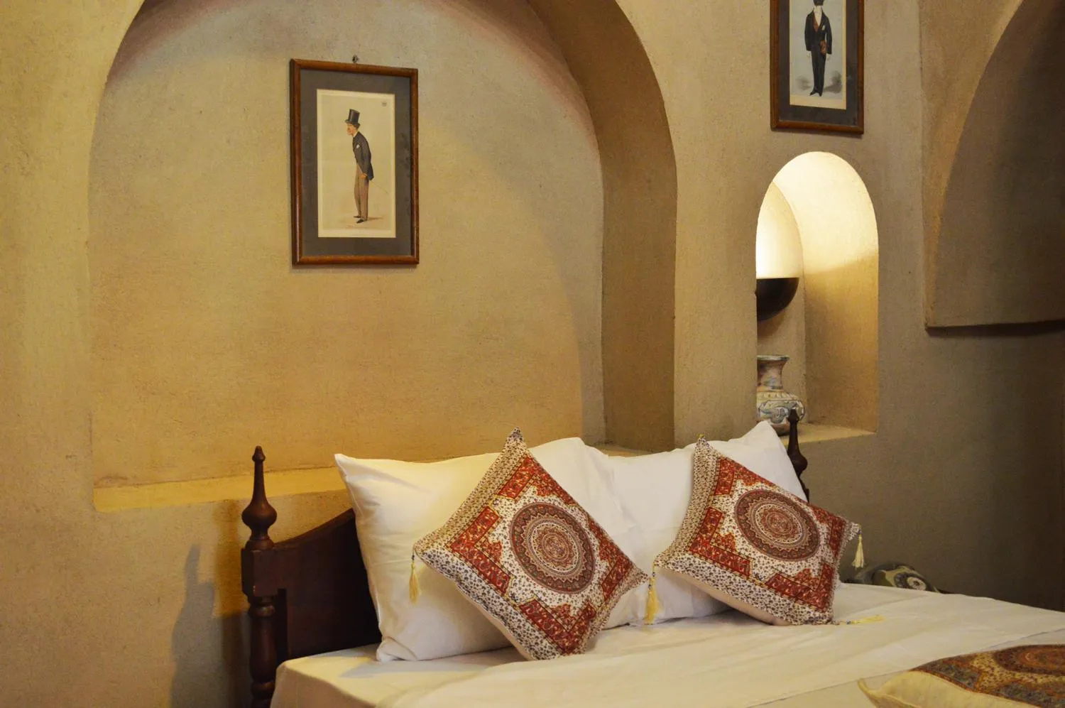 Bed in Djorff Palace