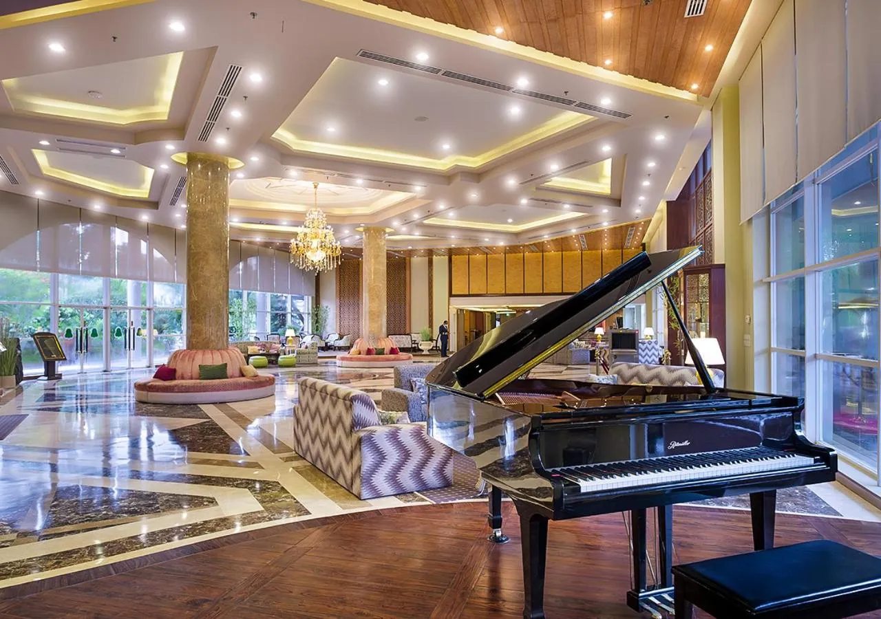 Grand Sultan Tea Resort & Golf