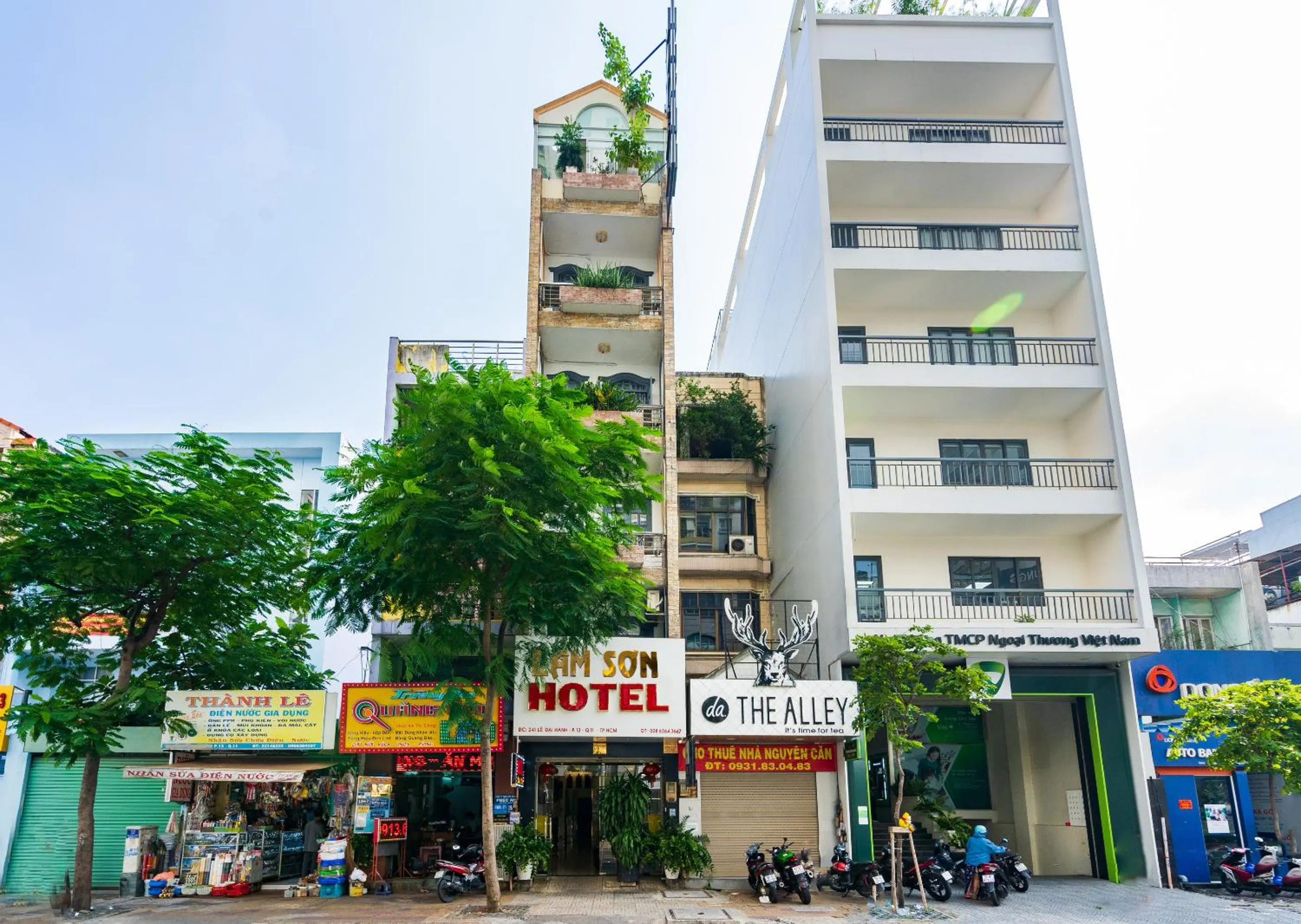 Property building in Lam Sơn Hotel
