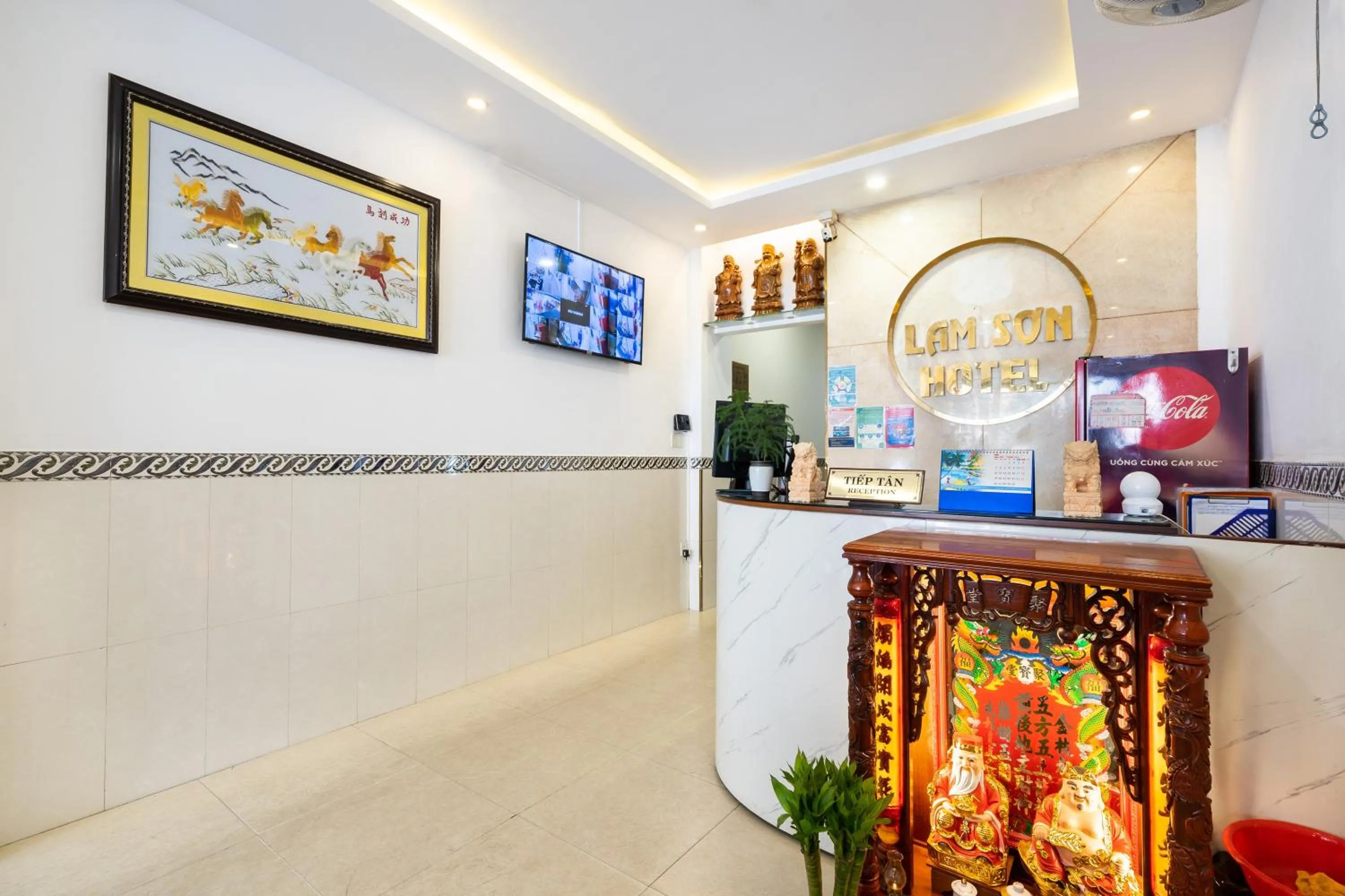 Lobby or reception in Lam Sơn Hotel
