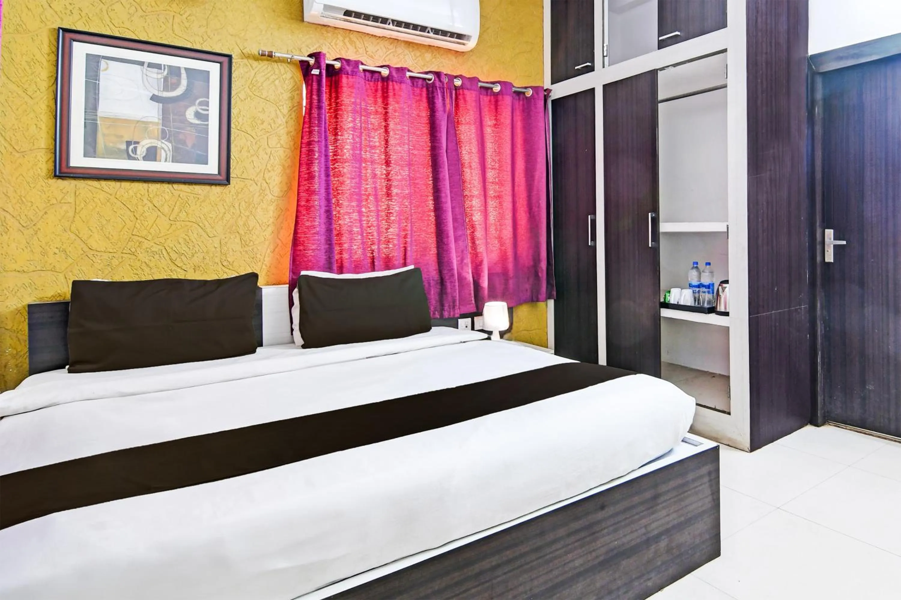 Bedroom in Hotel O Home Bm-x