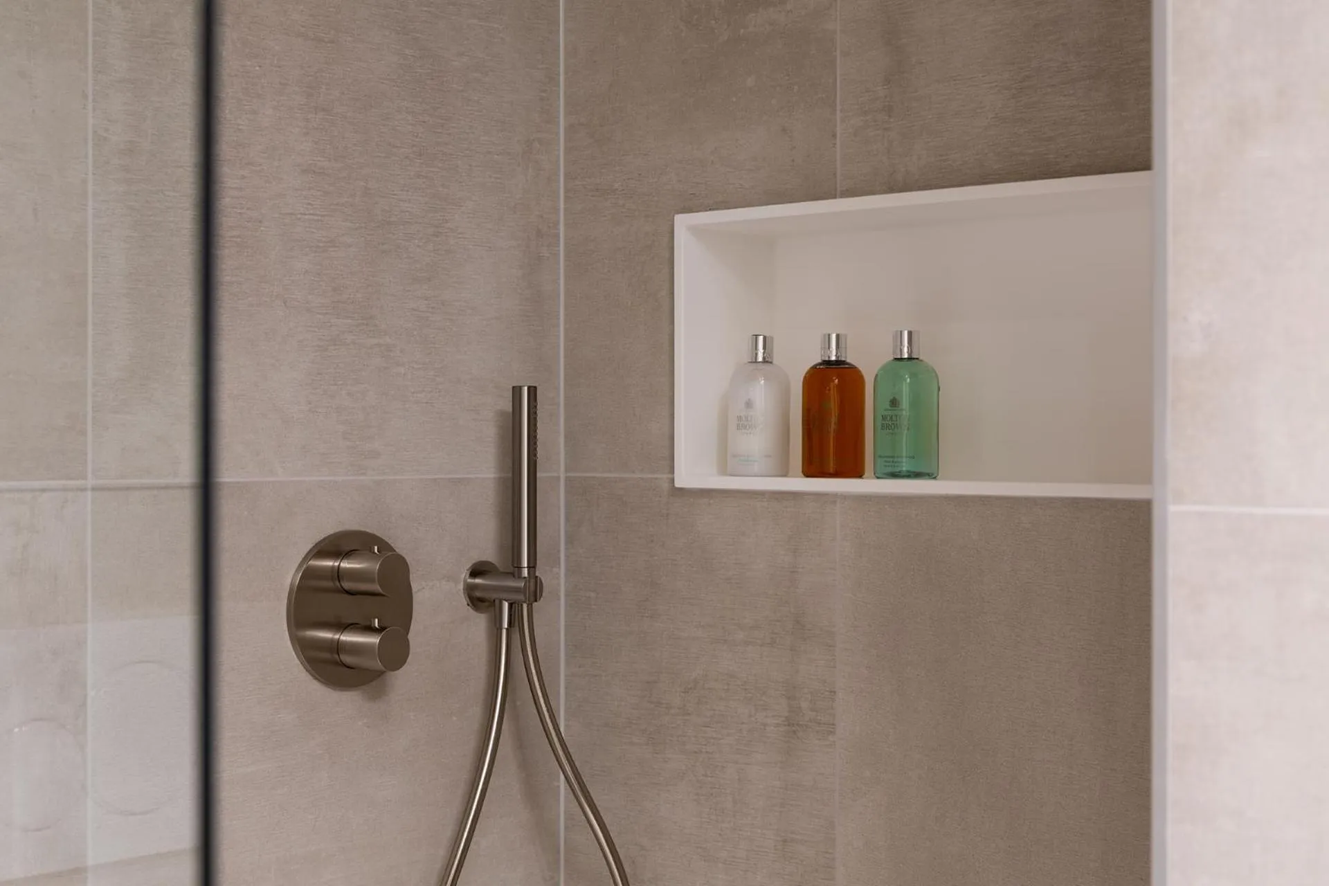 Shower in The Central City - Luxury Serviced Residence
