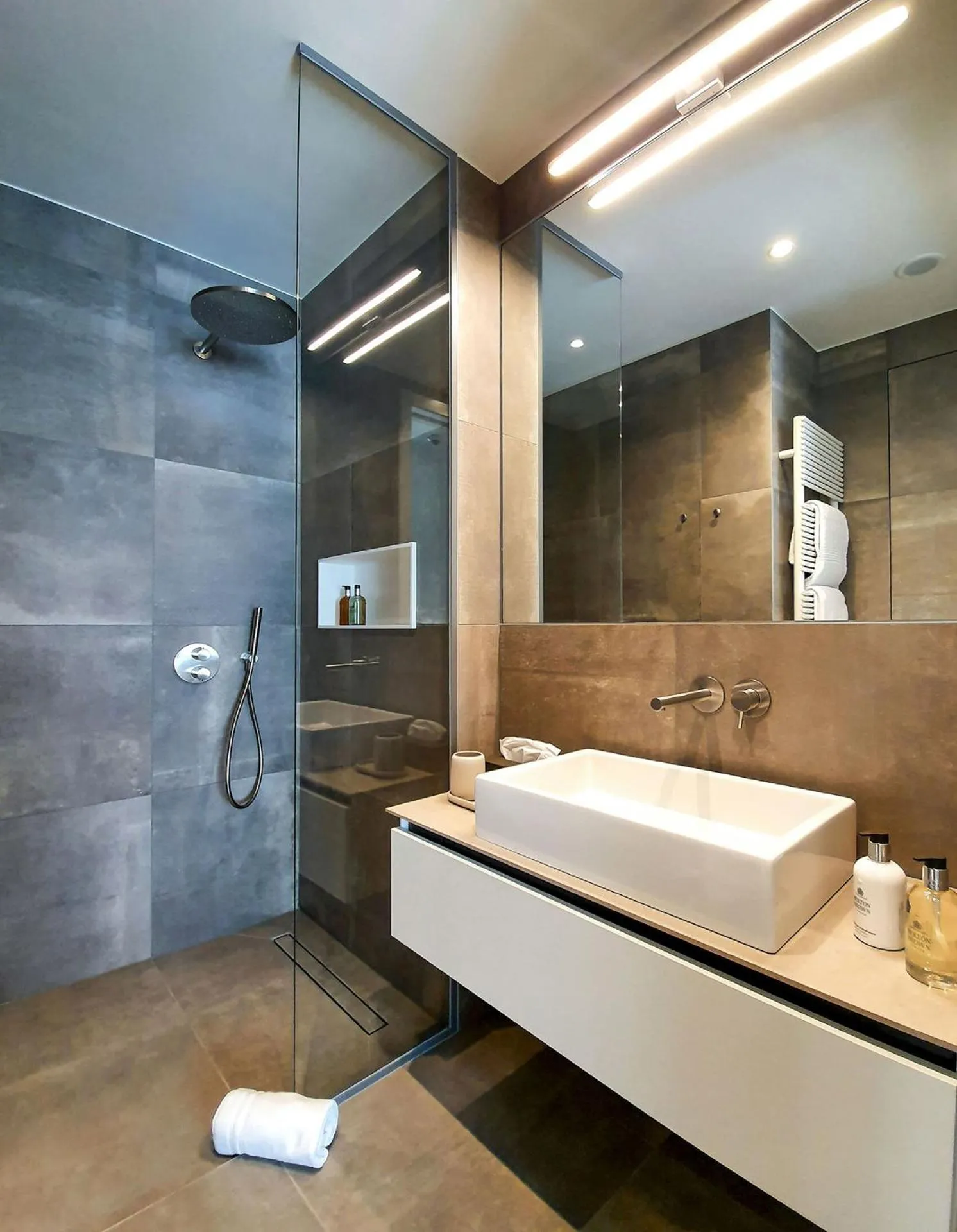 Bathroom in The Central City - Luxury Serviced Residence