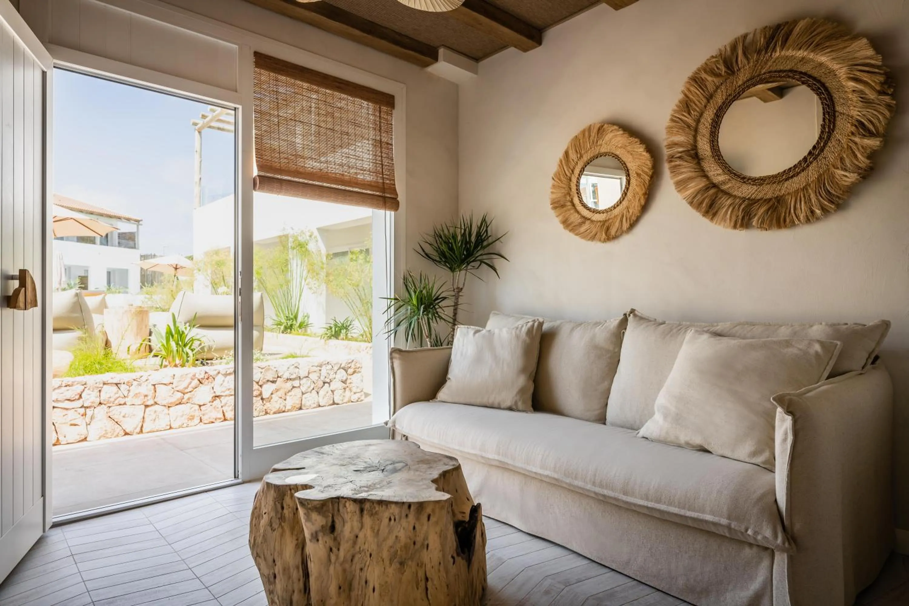 Photo of the whole room in Lago Resort Menorca - Suites del Lago Adults Only