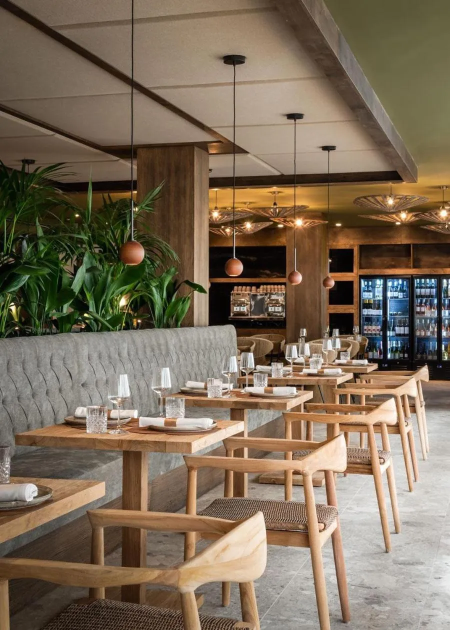 Restaurant/places to eat in Lago Resort Menorca - Suites del Lago Adults Only