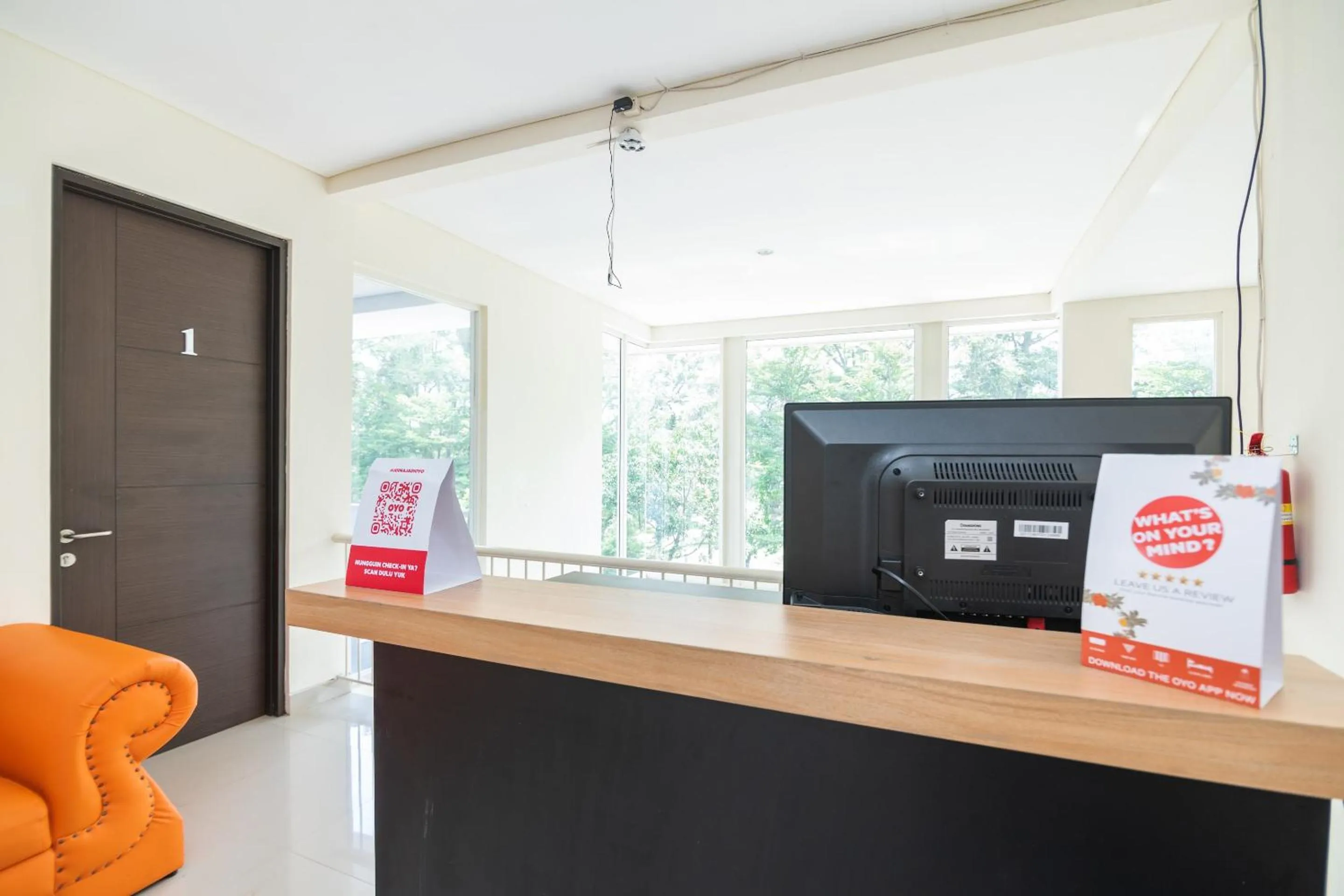 Lobby or reception in OYO 2001 Taman Dayu Villa Golf View