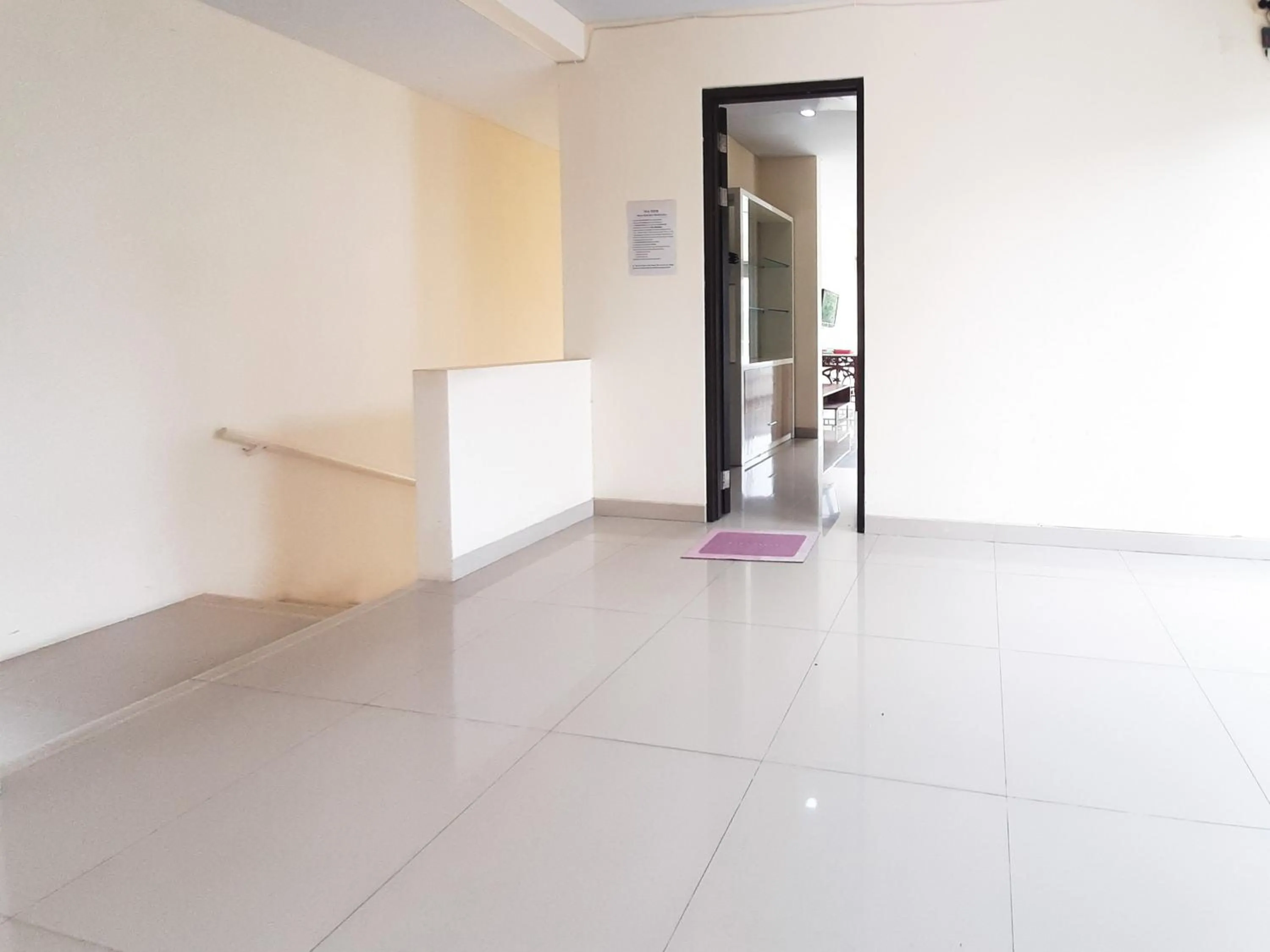 Property building in RedDoorz at Villa Taman Dayu Pandaan 2