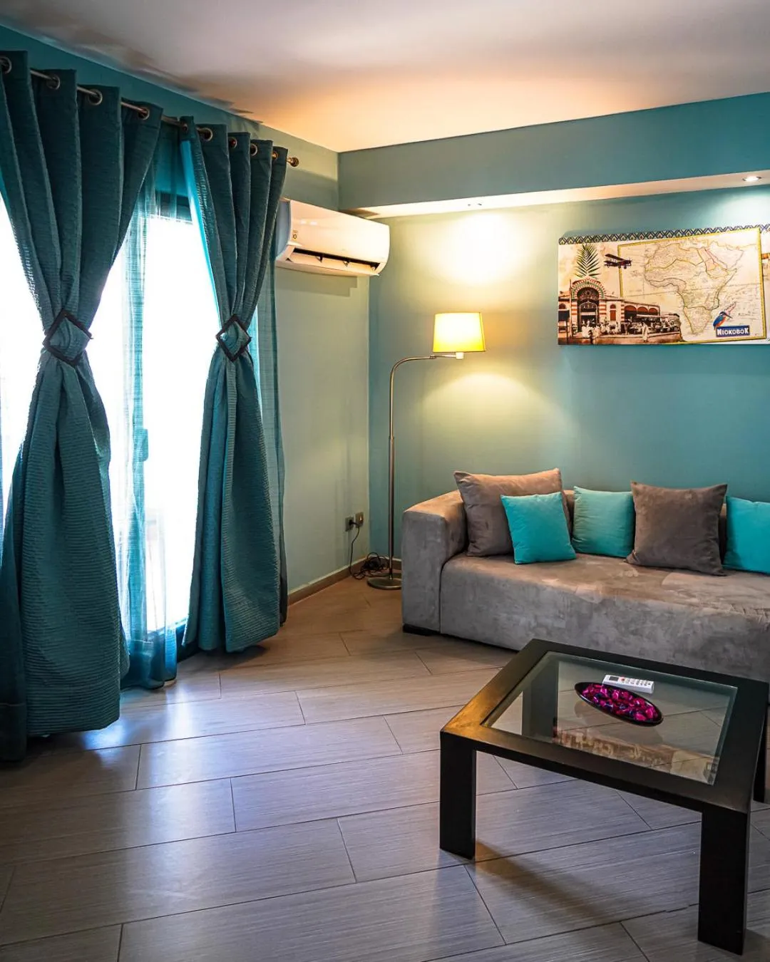 Bed in Café de Rome