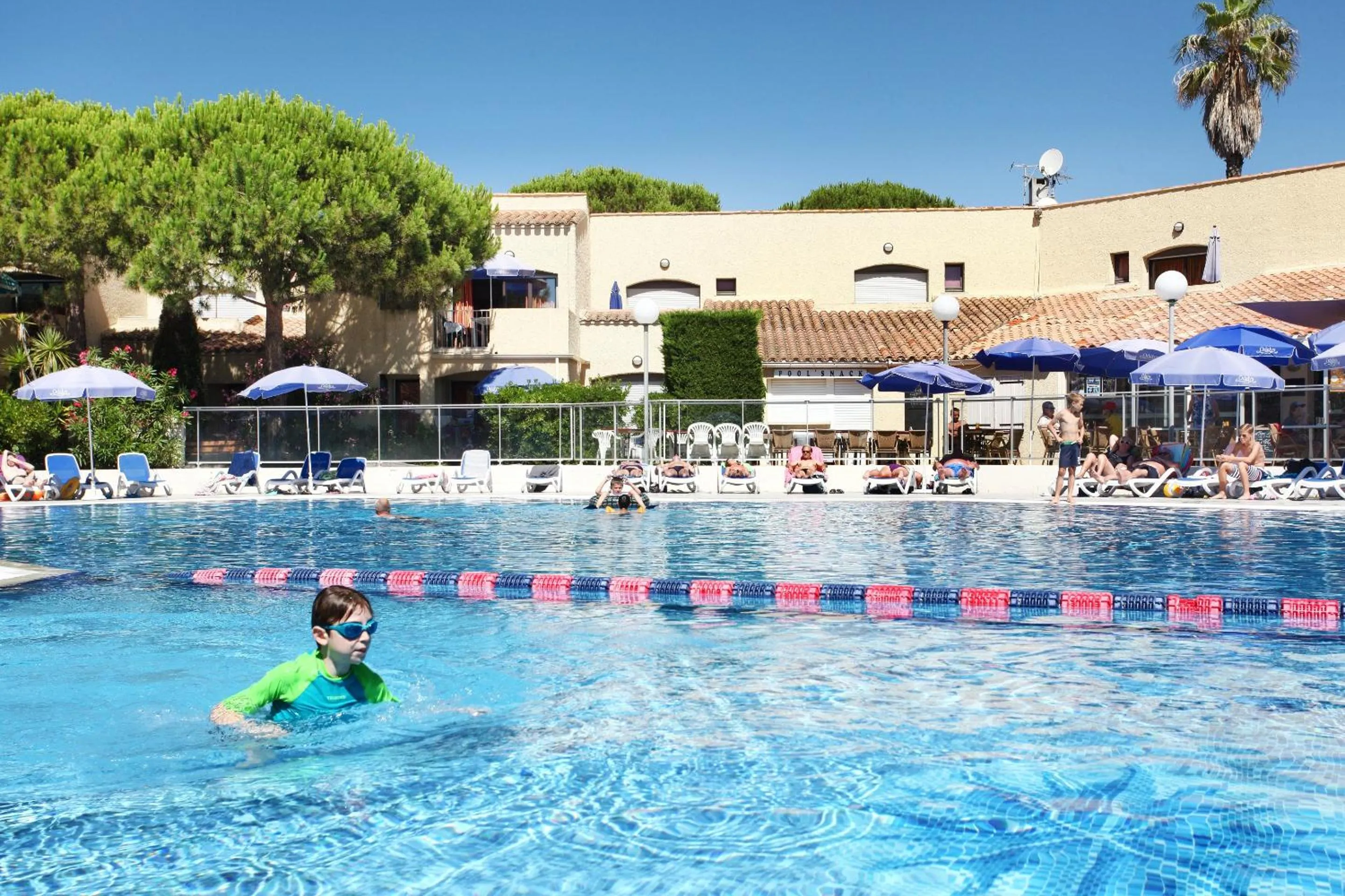 Swimming pool in Résidence Odalys Saint Loup
