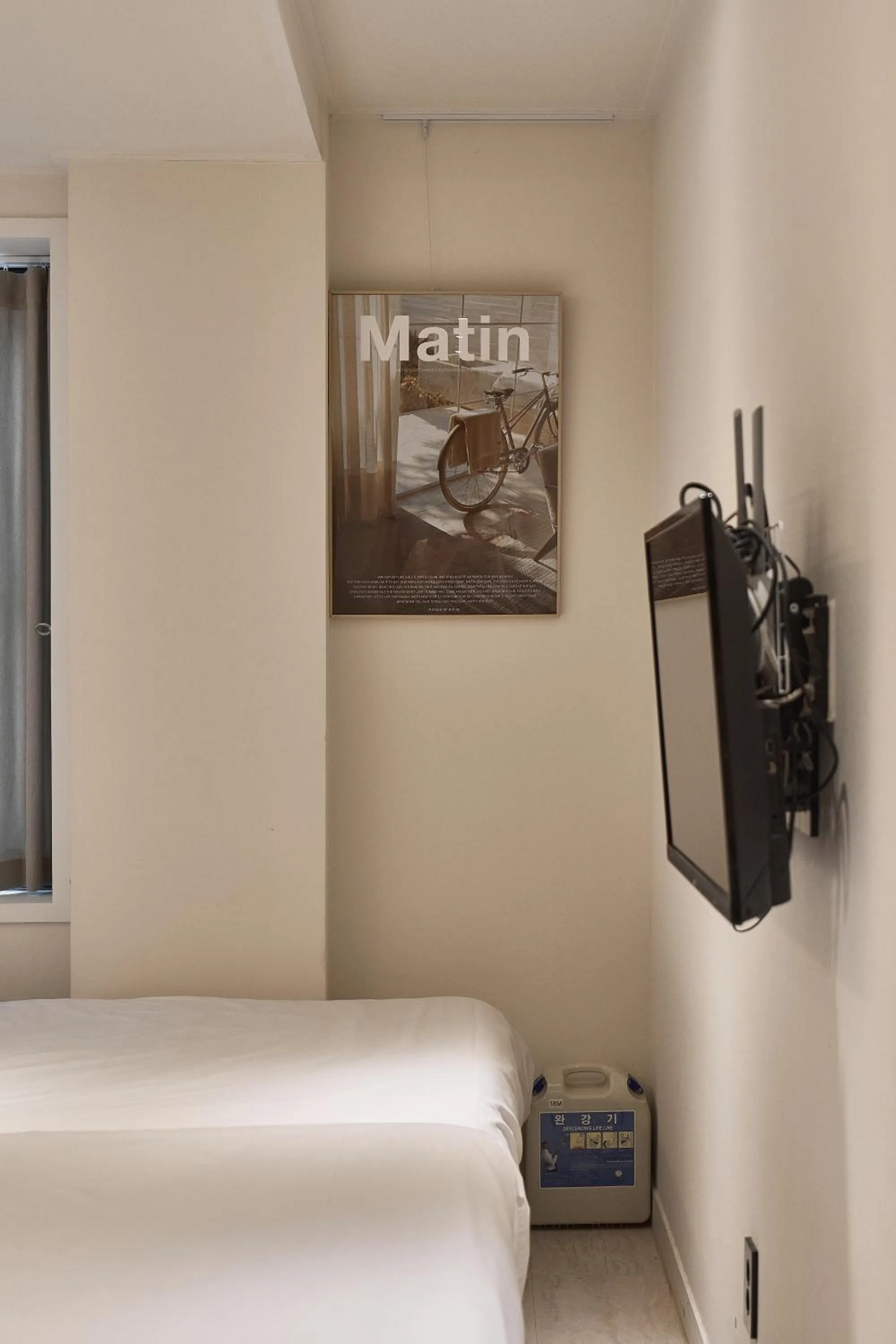 Bed in Artravel Home