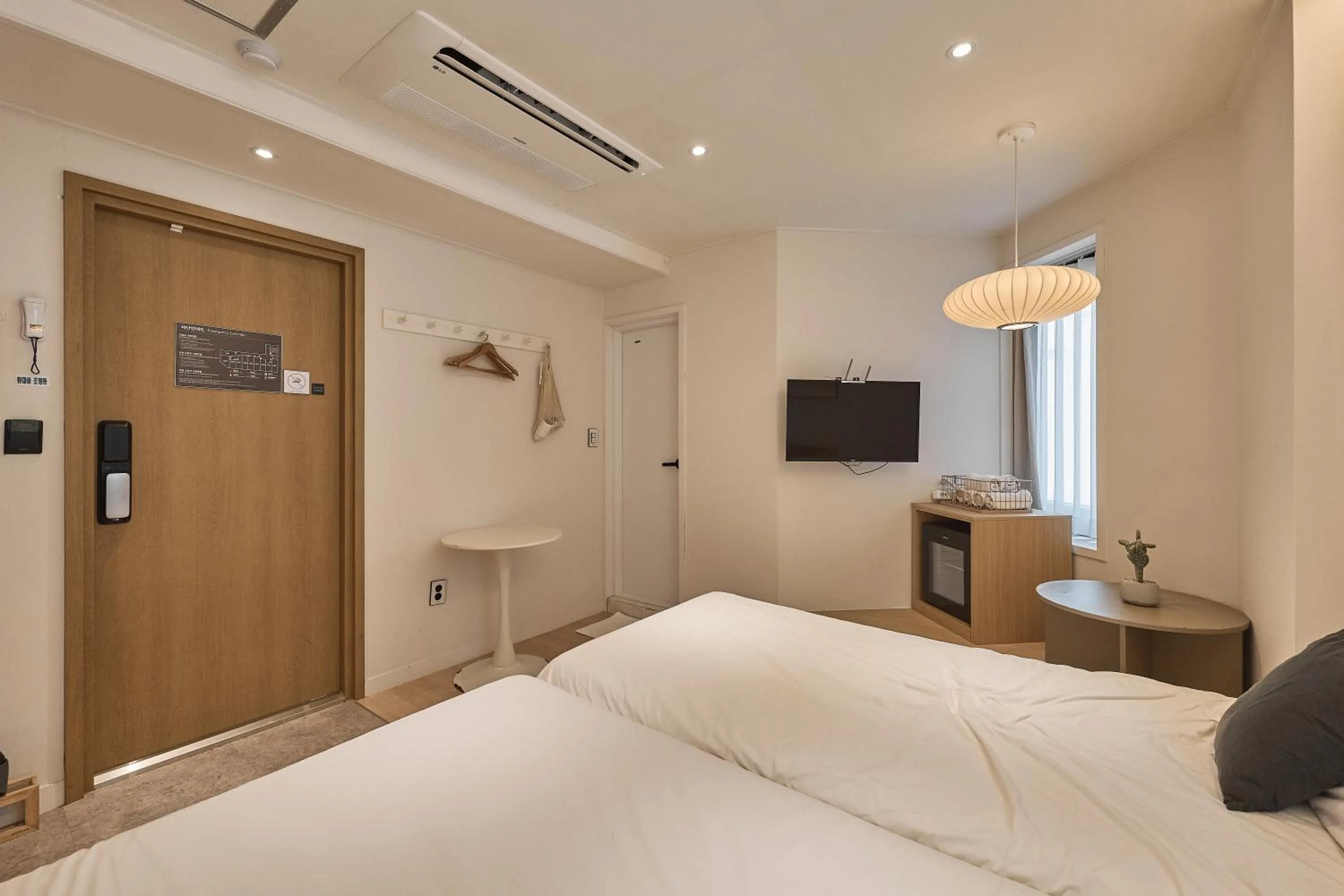 Bed in Artravel Home