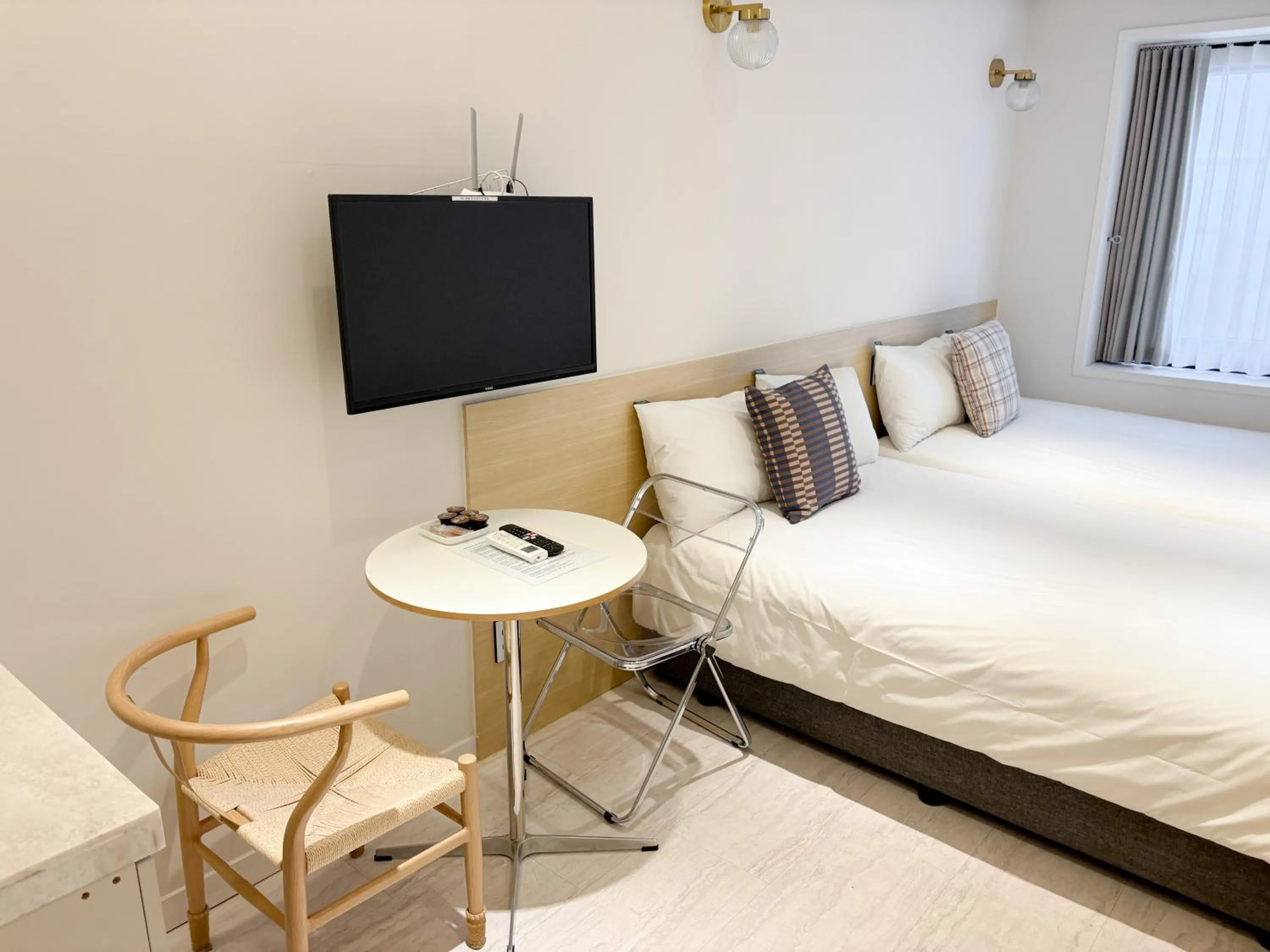 Bed in Artravel Home