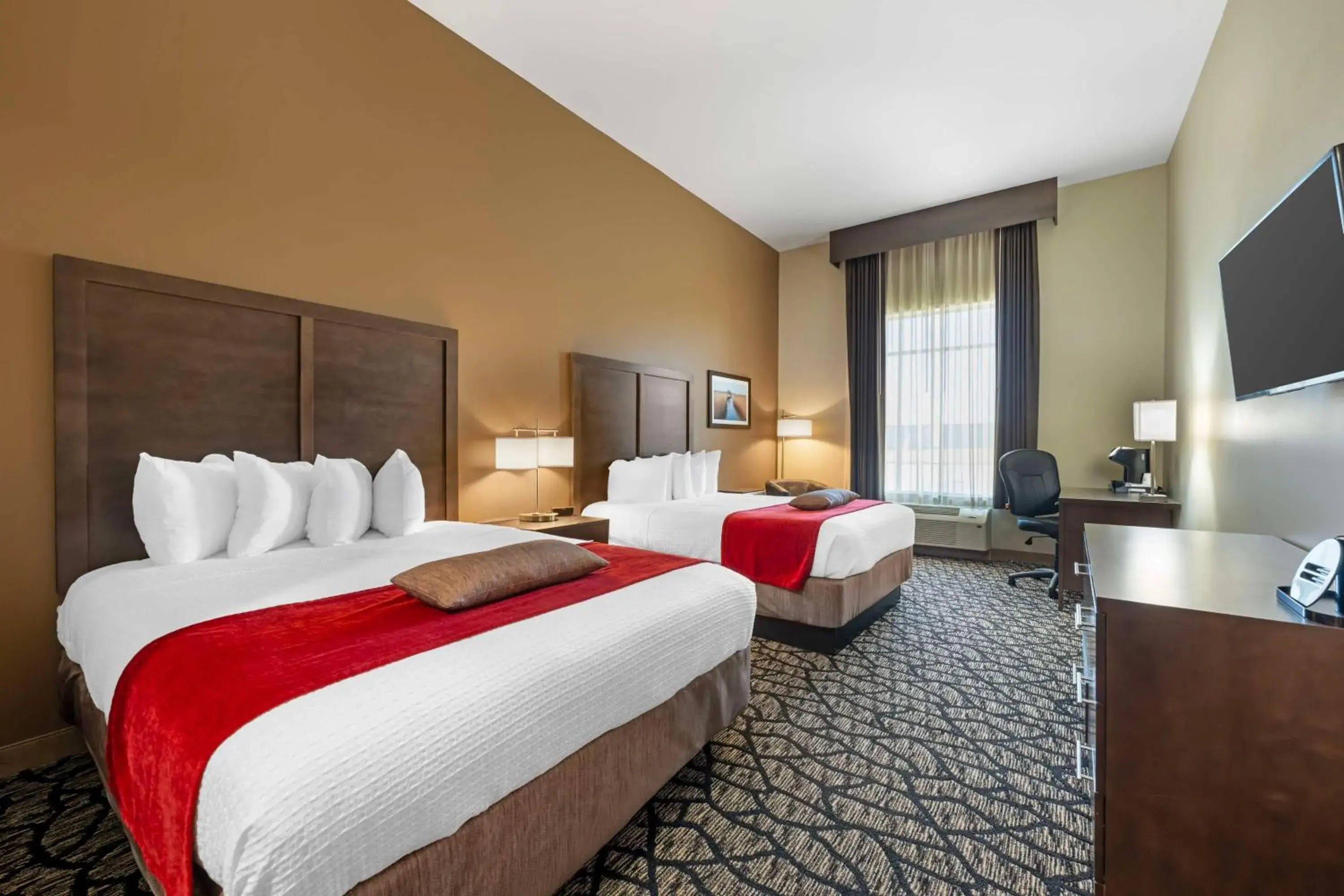 Double Queen in Best Western Plus Lakeview Hotel Double Queen in Best Western Plus Lakeview Hotel