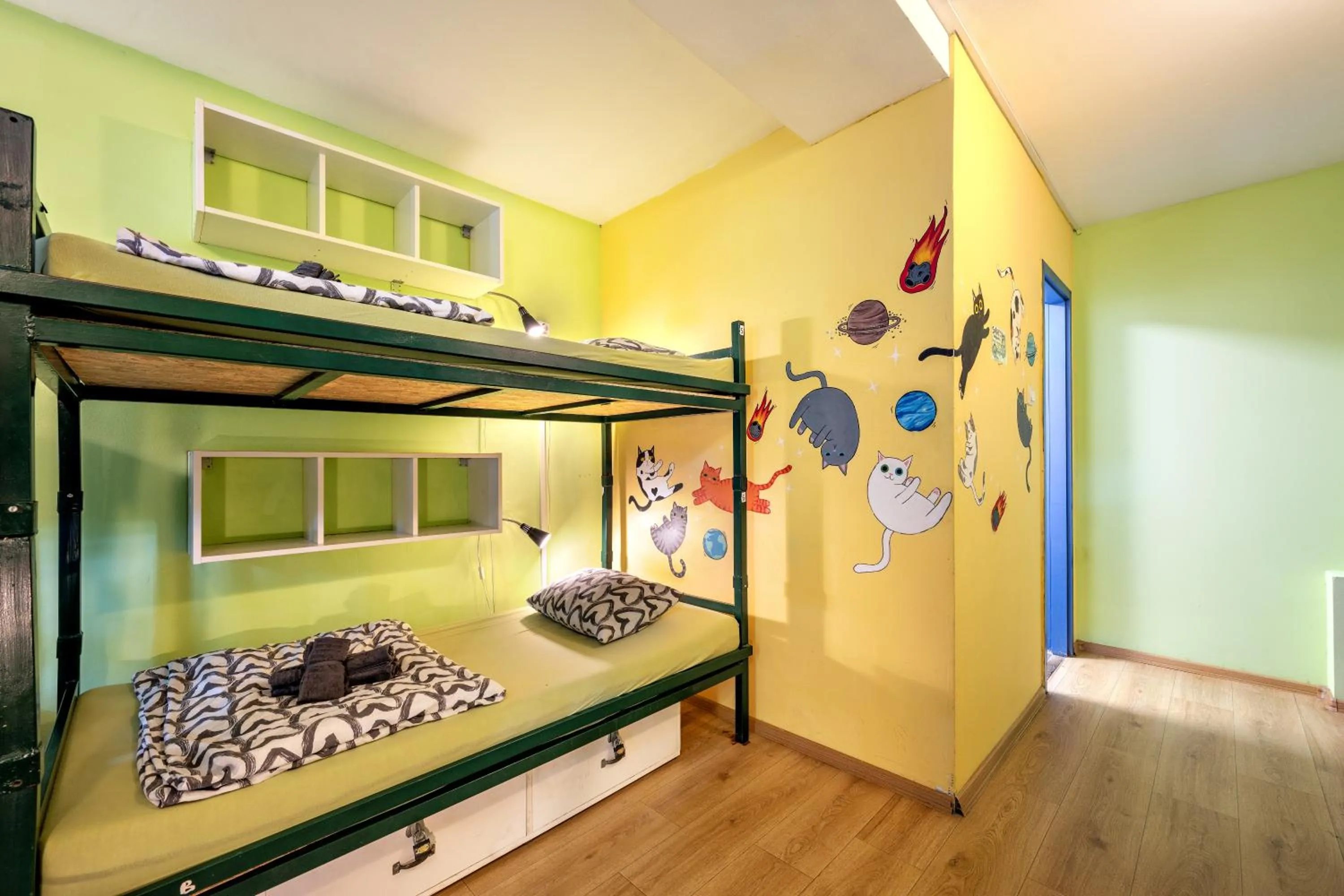 Bed in Island Hostel Budapest