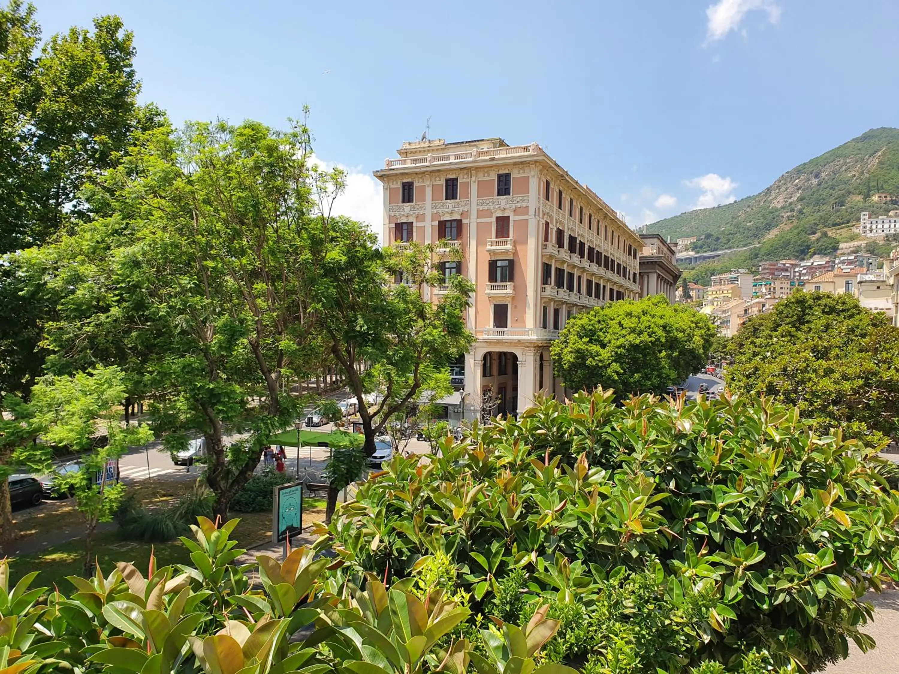 City view in D'Angleterre Guest House