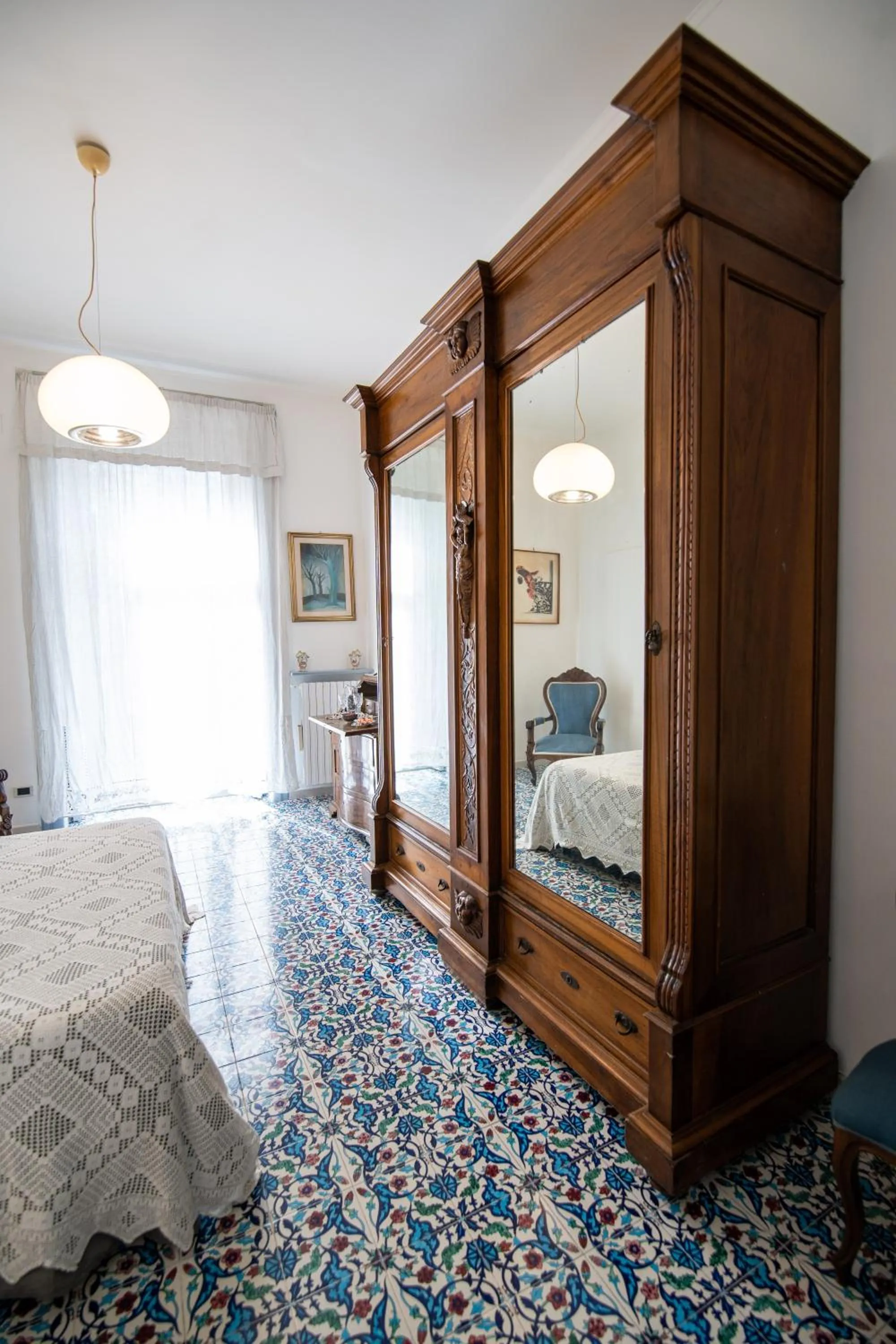 Photo of the whole room, Bed in D'Angleterre Guest House