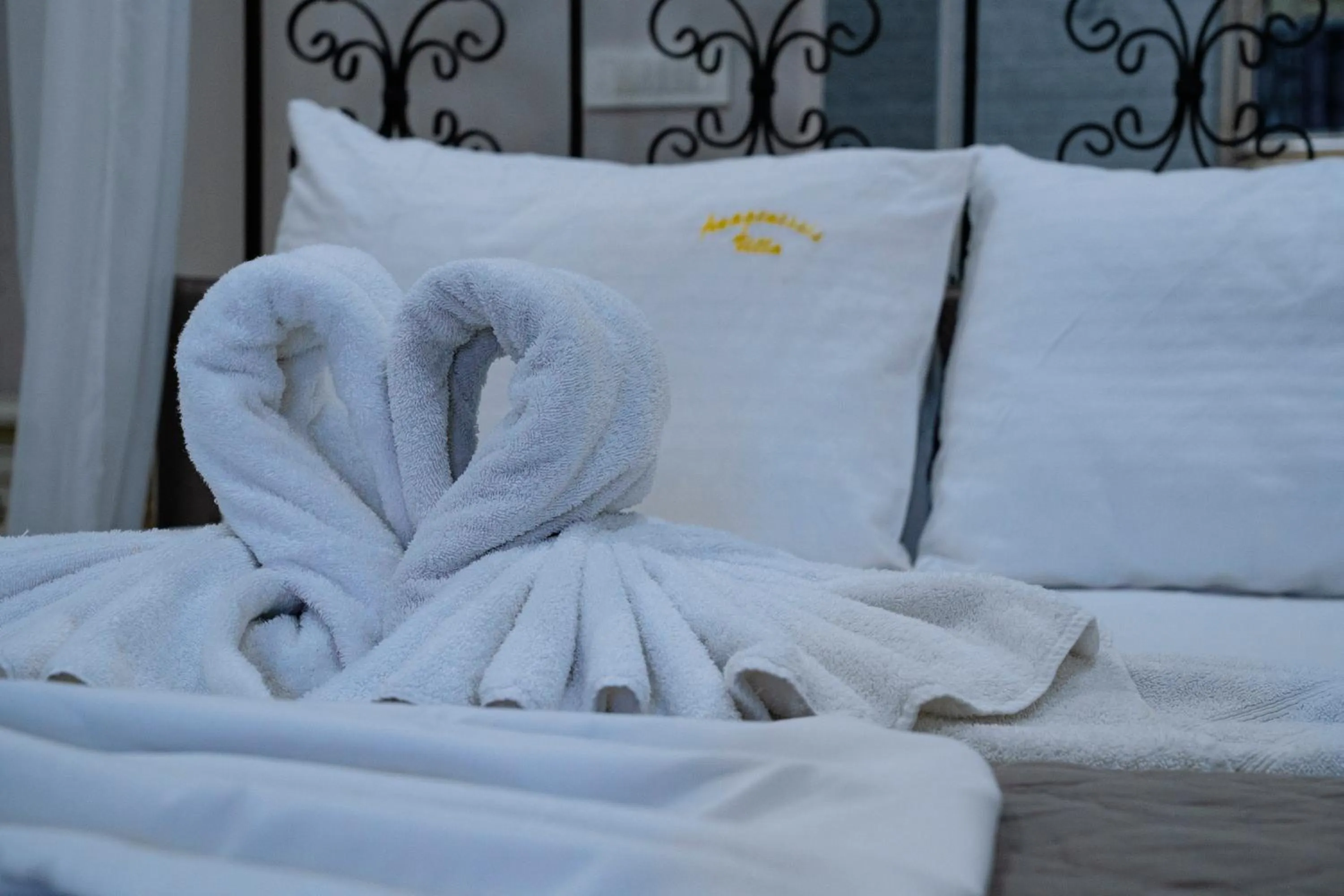 Bed in Anagenessis Resort