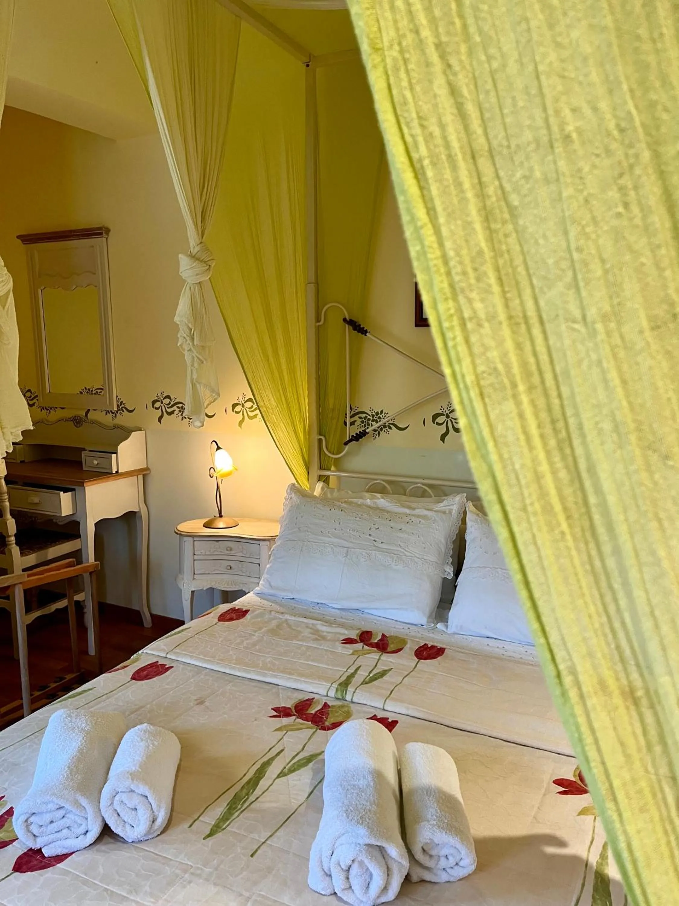 Bed in Anagenessis Resort